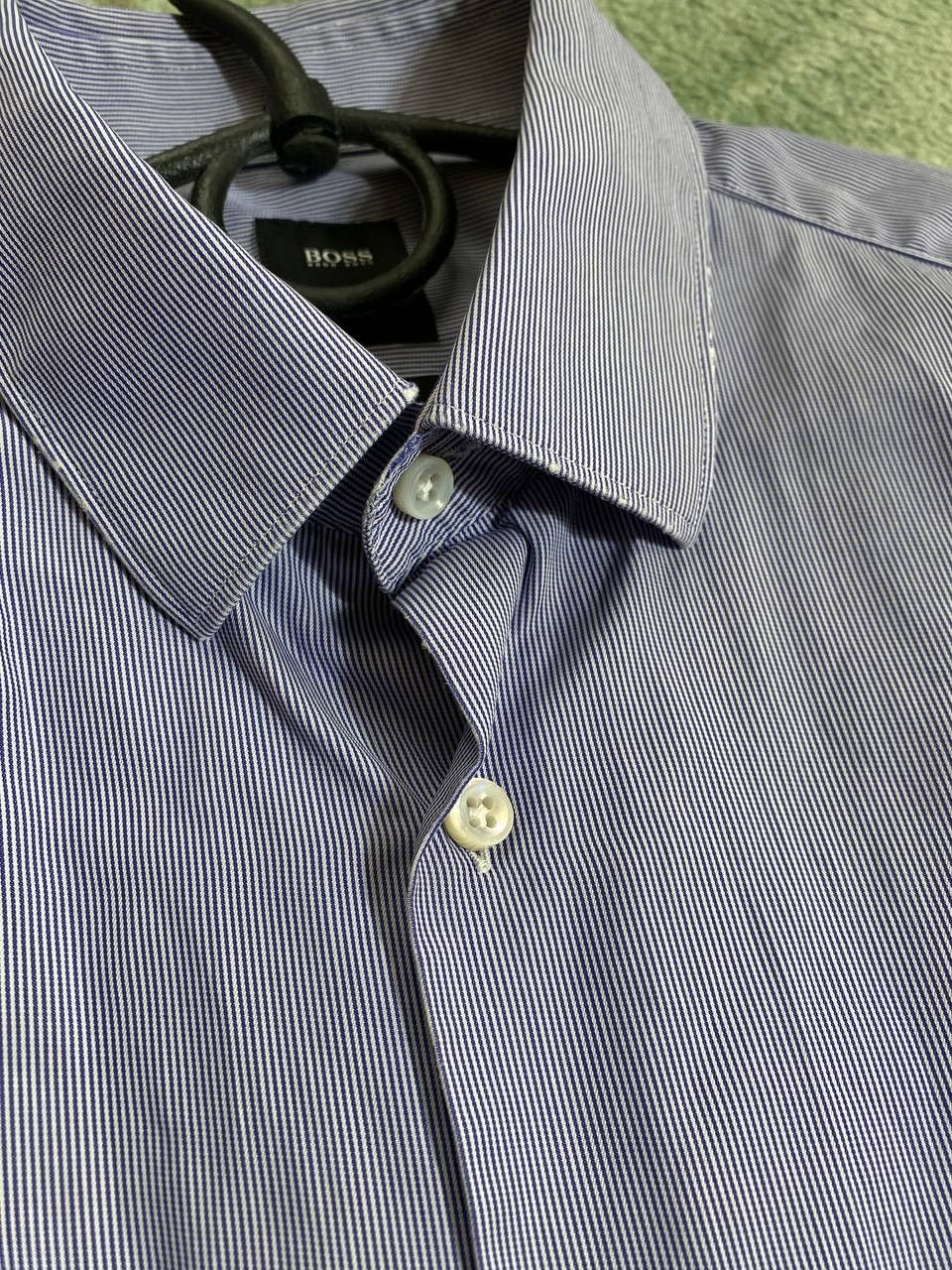 Hugo Boss × Vintage HUGO BOSS Shirt Striped Long Sleeved Light Cotton Size US M / EU 48-50 / 2 - 12 Thumbnail