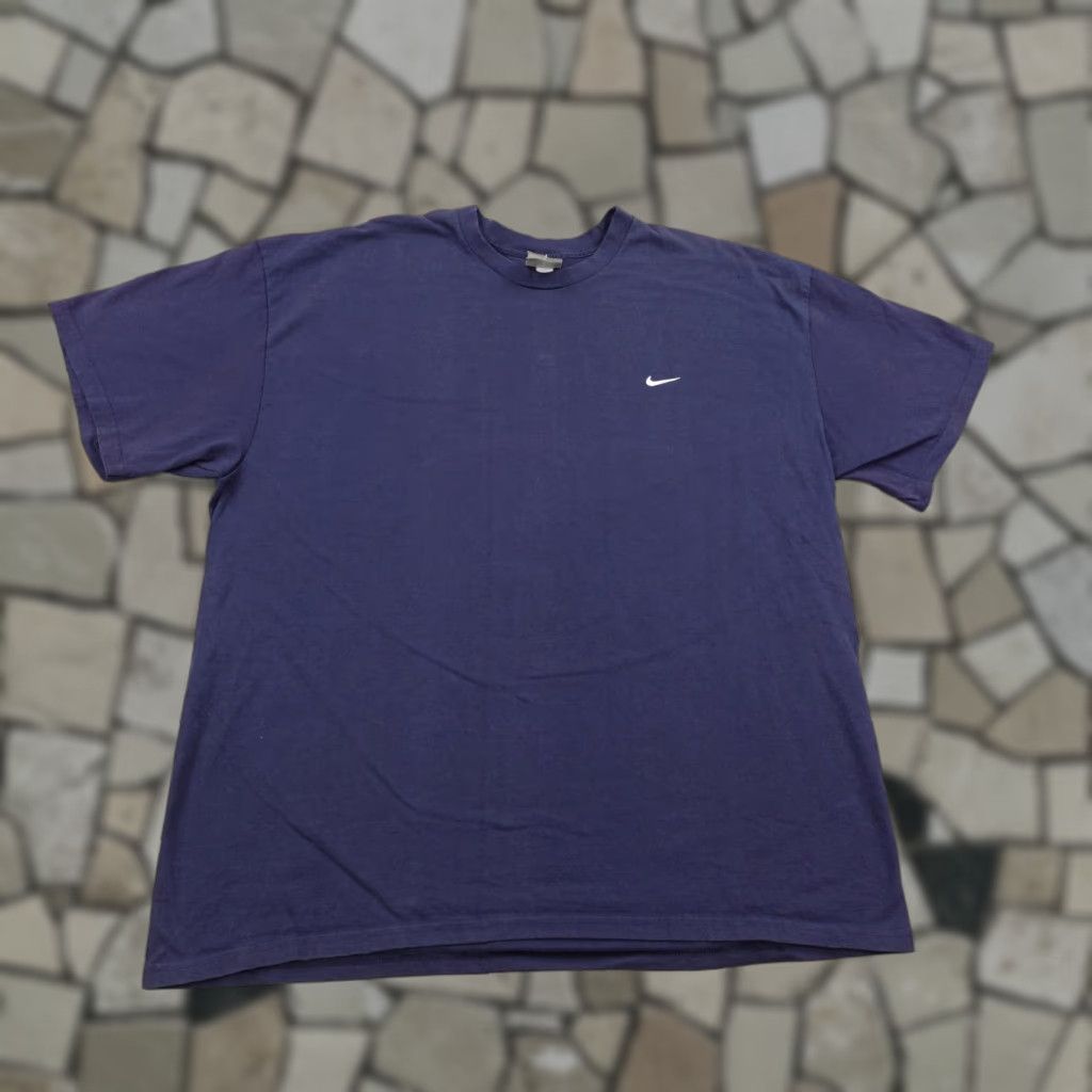 Nike VINTAGE Nike T-Shirt Mens 2XL Blue White Swoosh Short Sleeve Crewneck Y2K Sports Size US XXL / EU 58 / 5 - 1 Thumbnail