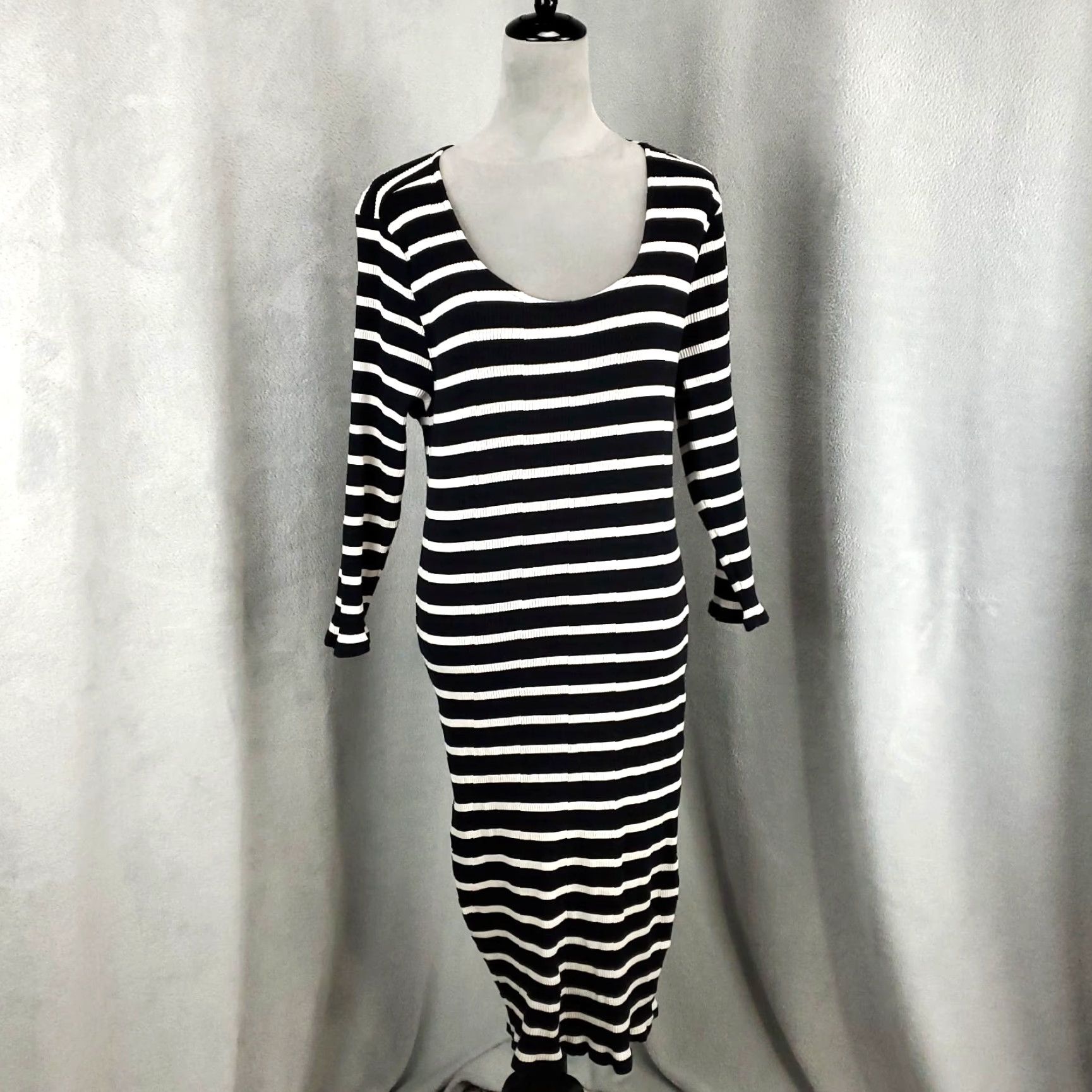 Torrid Torrid Dress Womens 2X White Striped Ribbed Bodycon Knit Midi Dress Pullover Cap Sleeve Scoop Neck Casual Party/Cocktail Nautical Classic 2X Womens Size XXL / US 16-18 / IT 52-54 - 2 Thumbnail