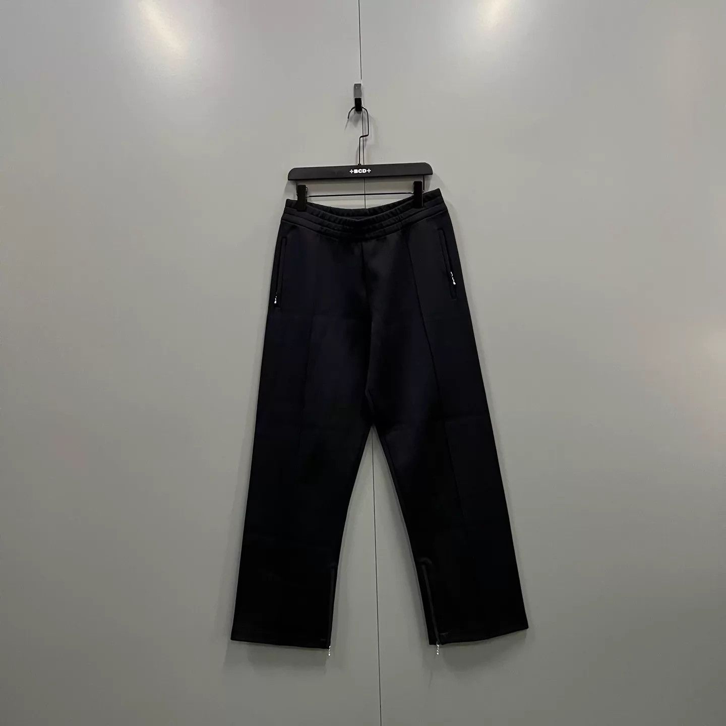 Burberry Burberry Back Logo Wide-Leg Trousers XS, M, L, XL Size 27" / US 4 / IT 40 - 1 Thumbnail