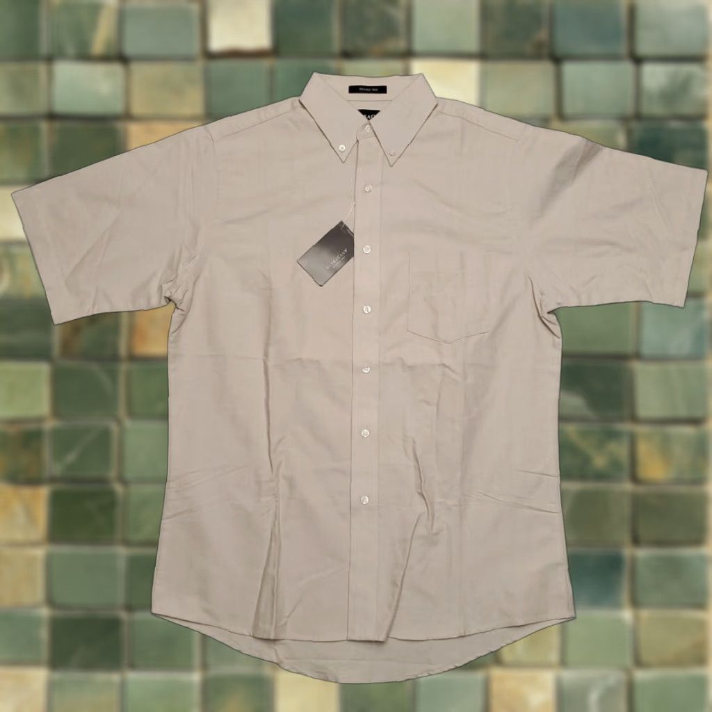 Vintage VINTAGE Ultra Club Shirt Mens M Beige Short Sleeve Wrinkle Free Cotton Blend Casual Size US M / EU 48-50 / 2 - 1 Thumbnail