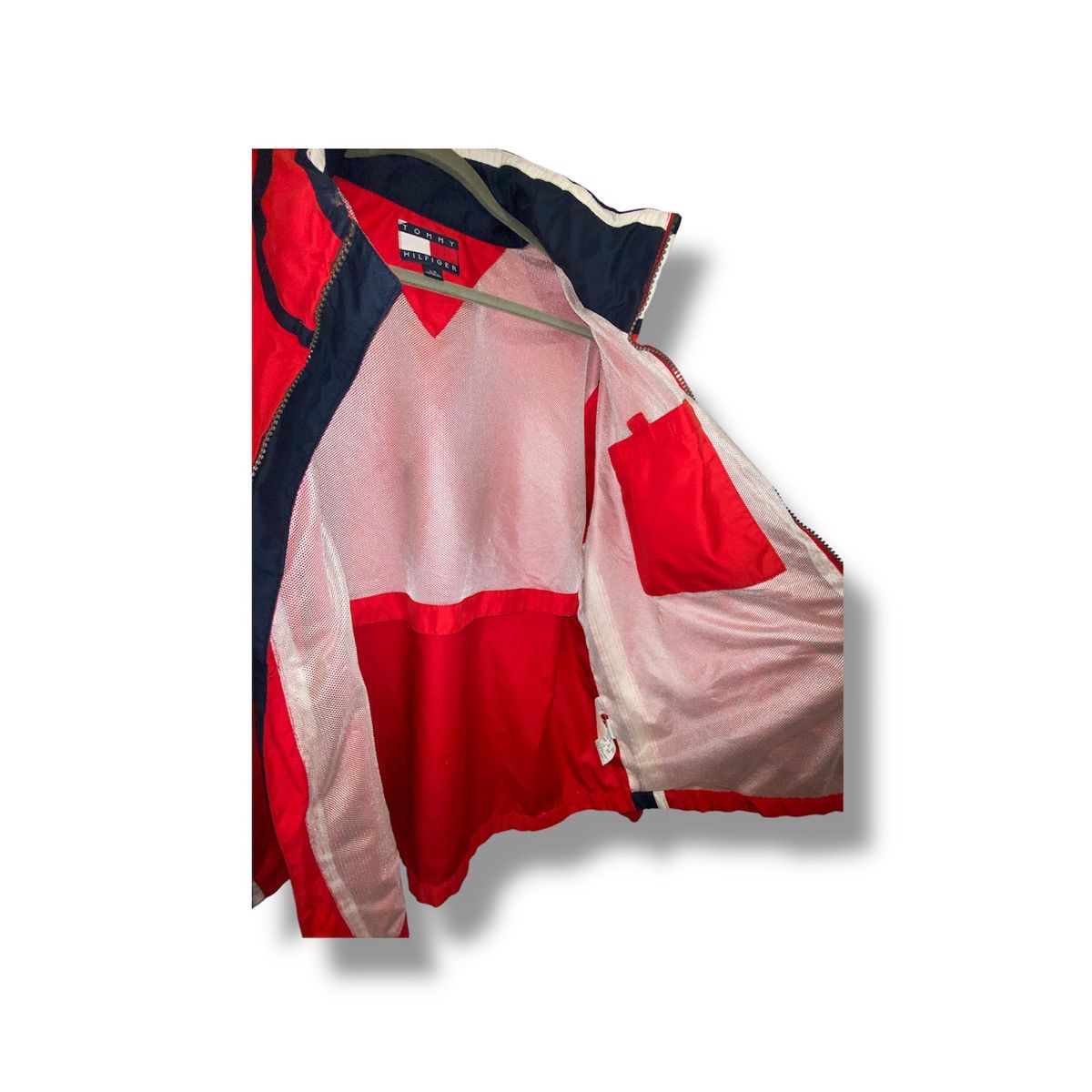 Tommy Hilfiger Vintage Tommy Hilfiger Windbreaker Jacket Size US L / EU 52-54 / 3 - 6 Thumbnail