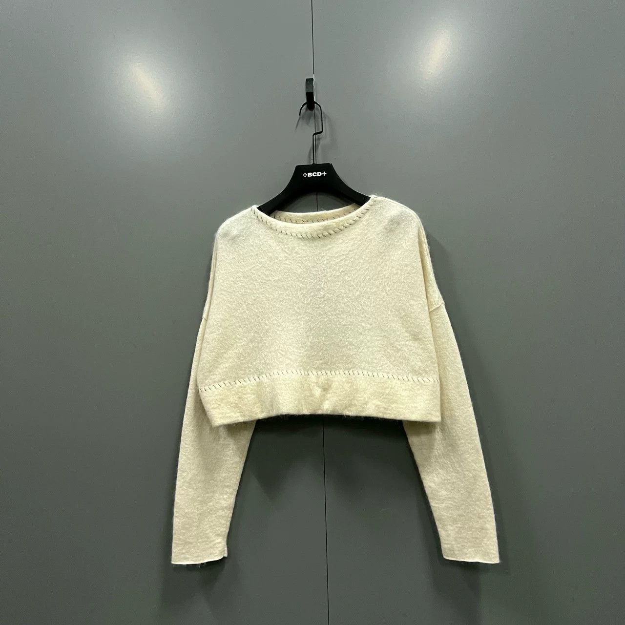 Celine Celine Beige Knit Sweater Size M / US 6-8 / IT 42-44 - 1 Thumbnail