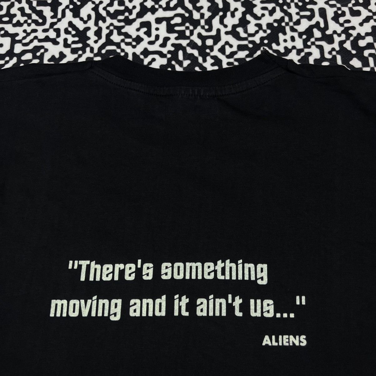 Vintage Vintage 90s Alien Spaced Out Single Stitch USA Boxy T-shirt Size US XL / EU 56 / 4 - 12 Thumbnail