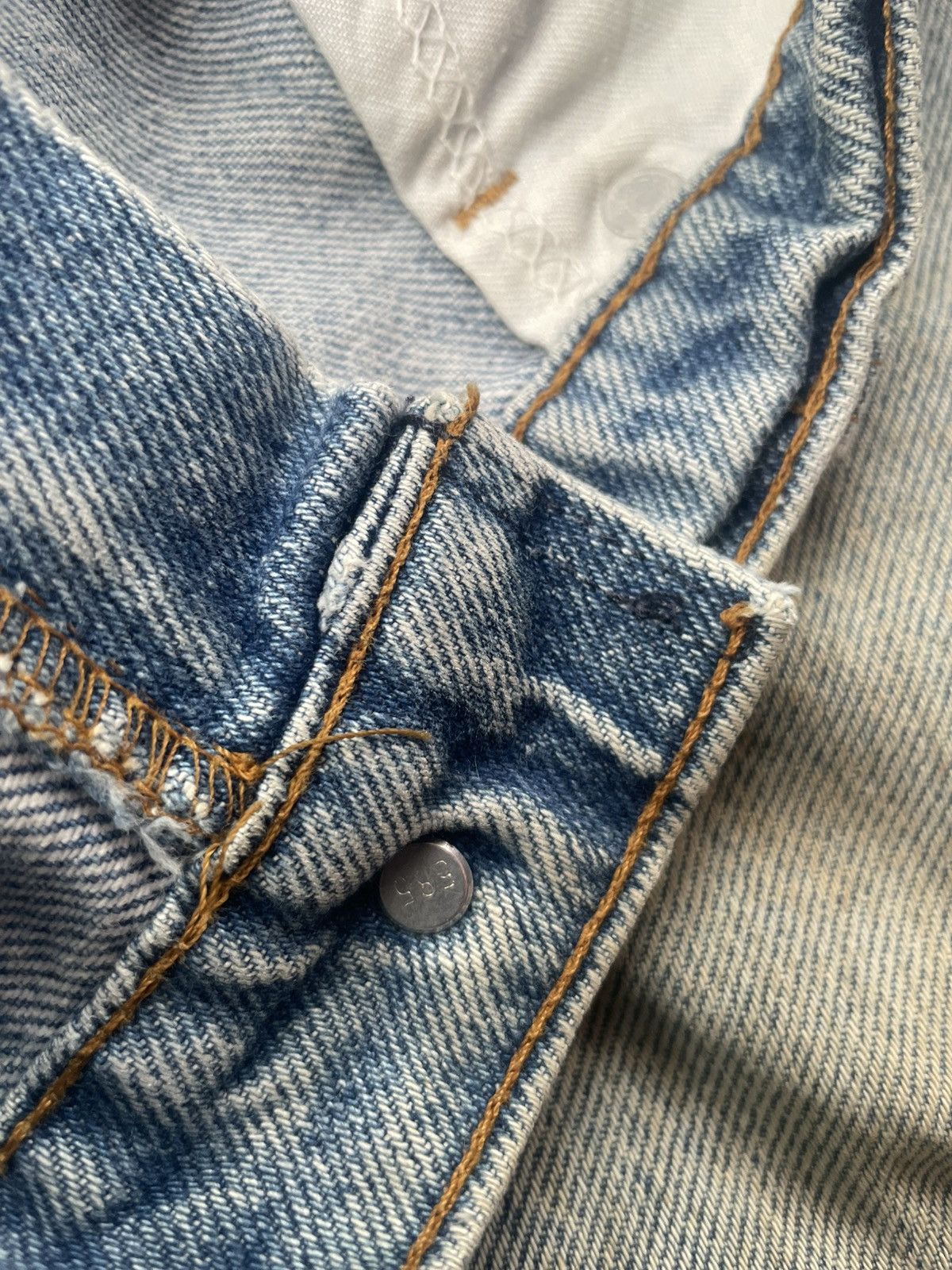 Levi's Vintage 1989 Levis 505 Orange Tab USA Size US 33 - 21 Thumbnail