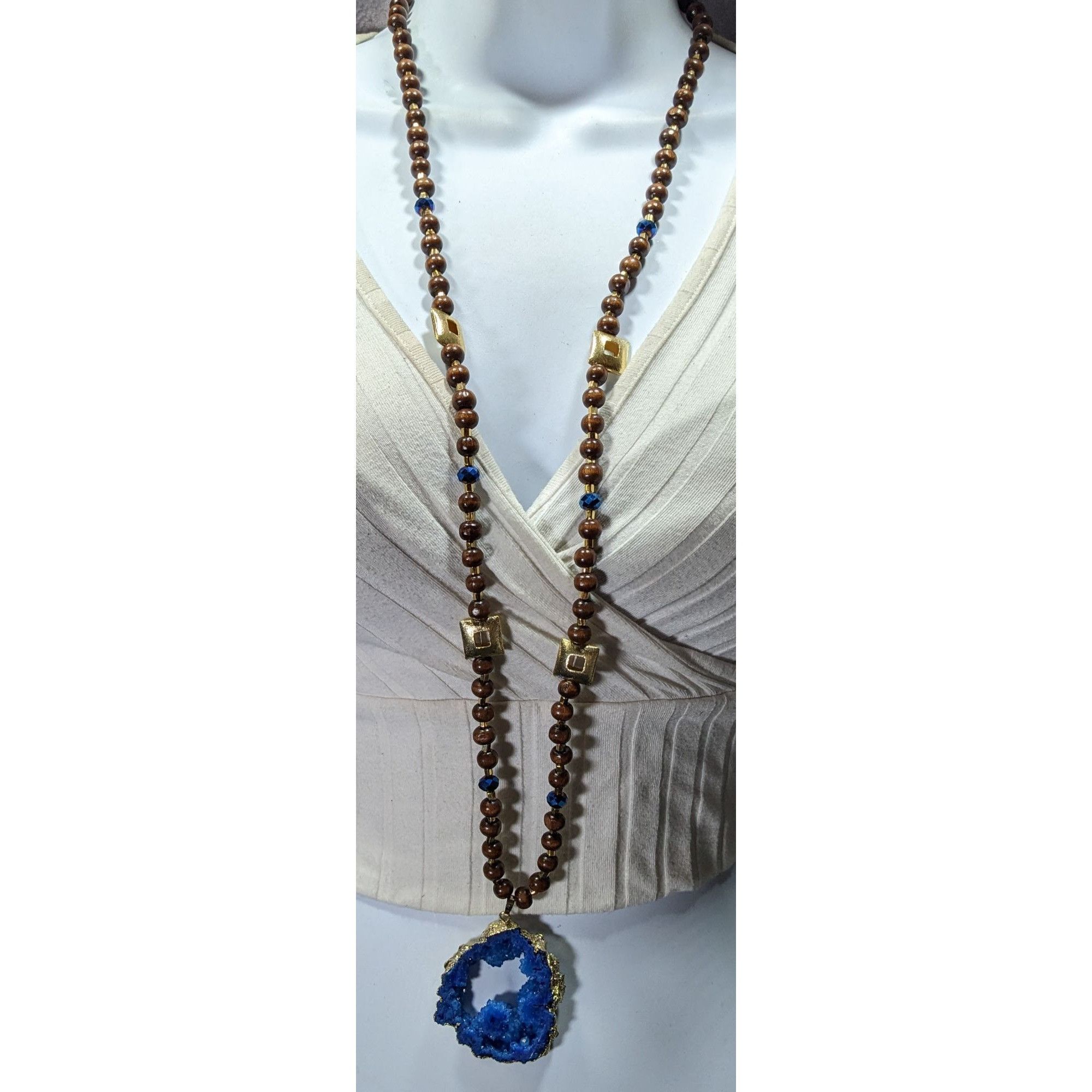 Other Blue Faux Geode Slice Pendant Necklace With Brown Wood And G Size ONE SIZE - 4 Thumbnail