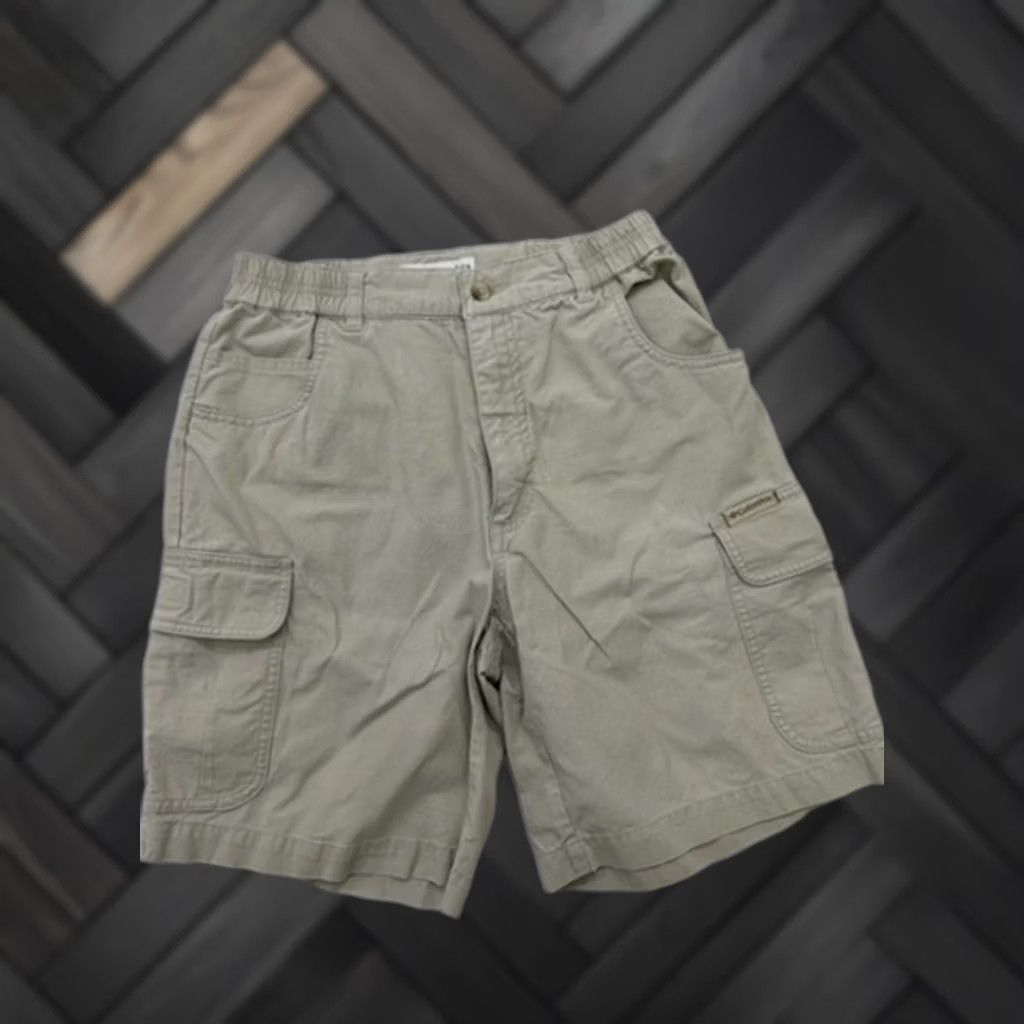 Vintage Columbia Women's Khaki Cargo Shorts Size 4 Mid Rise Button Regular Size 27" / US 4 / IT 40 - 1 Thumbnail
