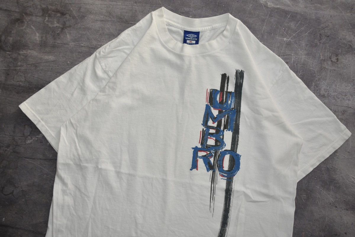 Umbro × Vintage Vintage Umbro T-Shirt (XL) Size US XL / EU 56 / 4 - 2 Thumbnail