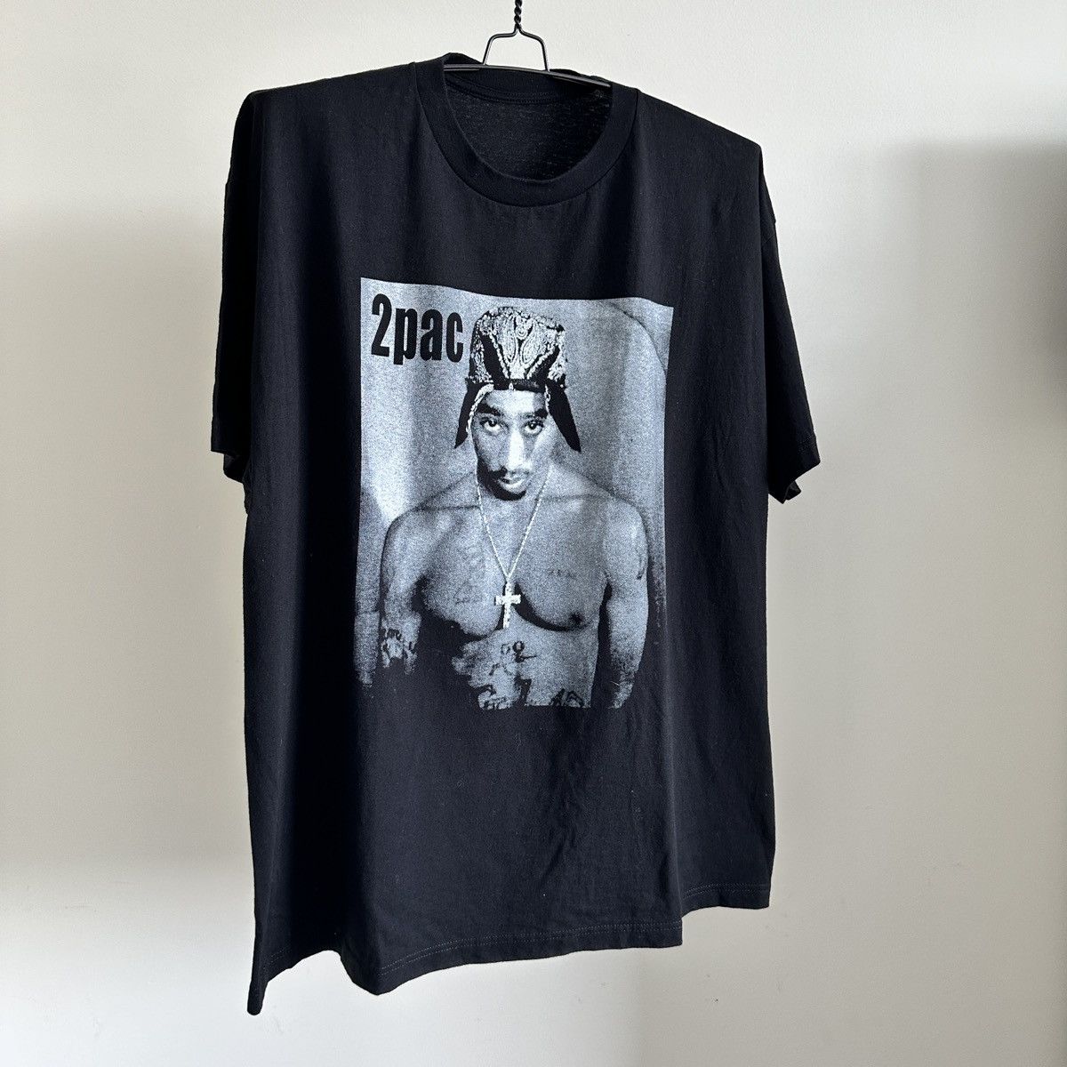 Vintage Vintage Y2K 2Pac Rap Shirt Size XL Size US XL / EU 56 / 4 - 1 Thumbnail