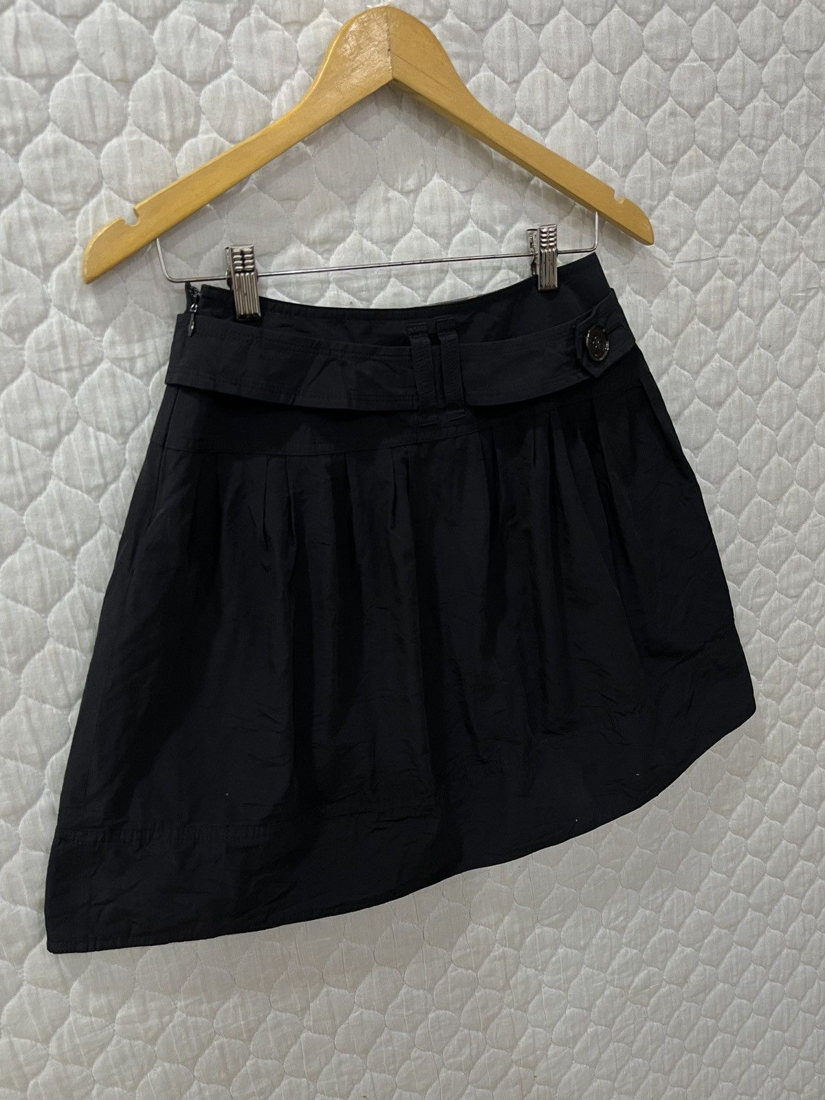 Burberry 🔥🔥🔥STEALS BURBERRY BLUE LABEL BELT SKIRTS Size 26" / US 2 / IT 38 - 6 Thumbnail