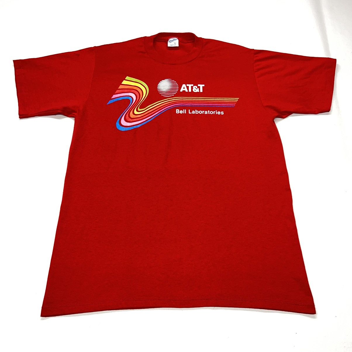 Vintage VTG AT&T Bell Laboratories Tee Shirt Red Single Stitch Size US XL / EU 56 / 4 - 1 Thumbnail