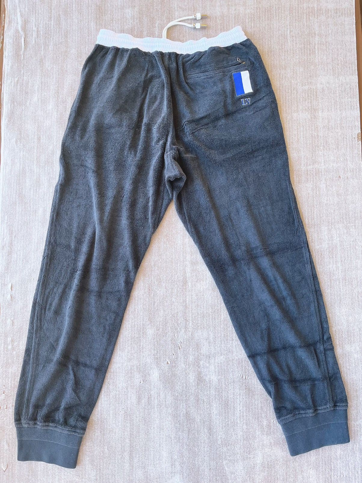 Louis Vuitton Louis Vuitton casual fashion pants Size US 31 - 8 Thumbnail