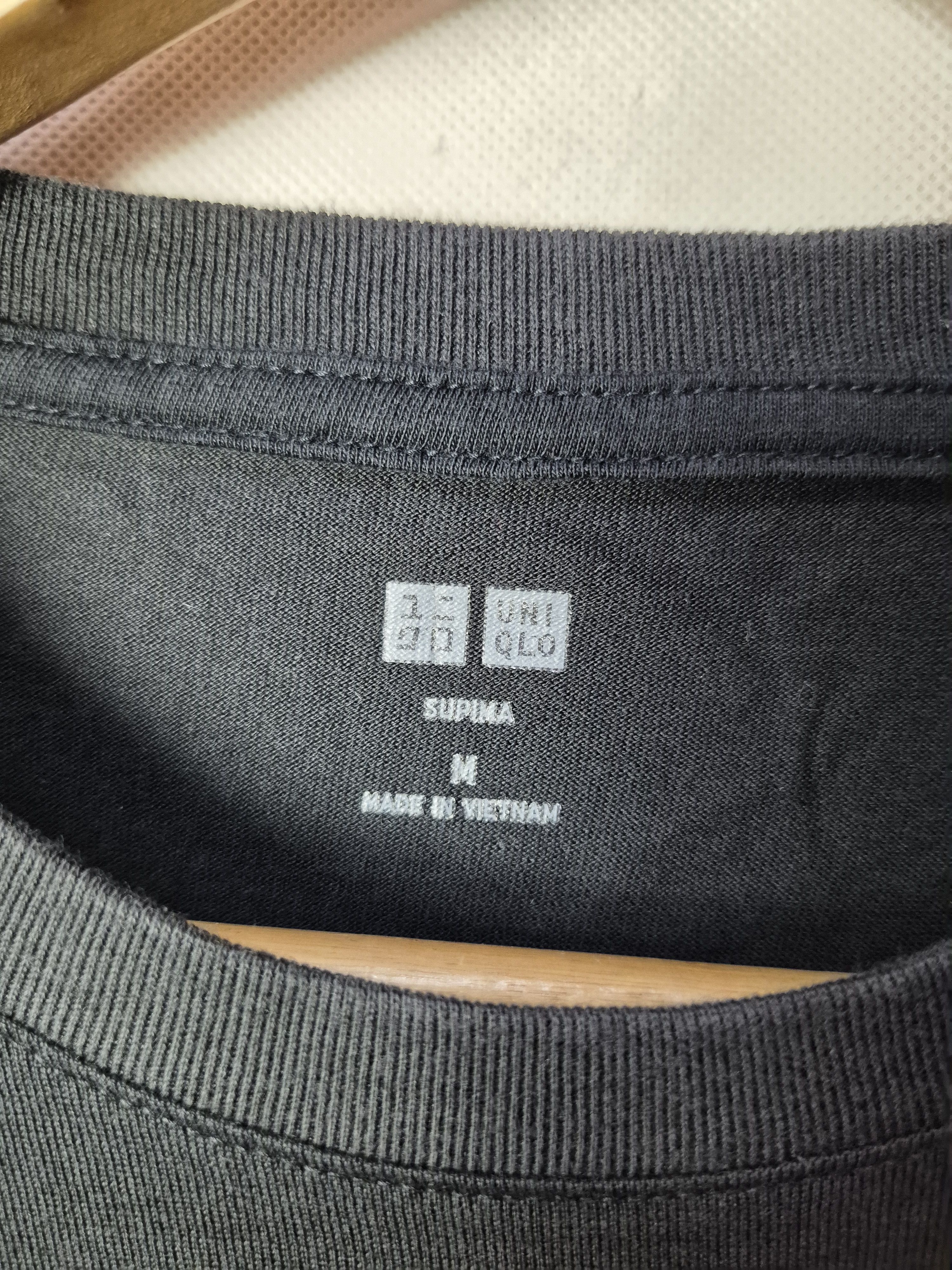 Japanese Brand × Uniqlo 🔥Uniqlo Supima Plain Black Longsleeves Tee Size US M / EU 48-50 / 2 - 4 Thumbnail