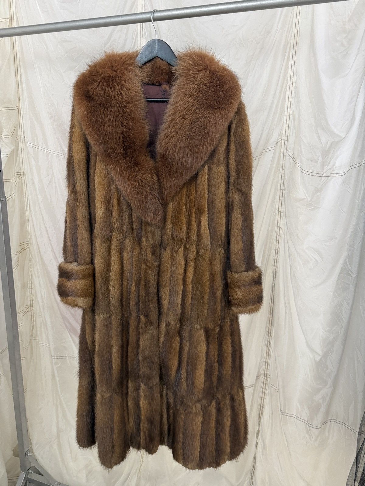 Vintage vintage luxury fur coat Size M / US 6-8 / IT 42-44 - 1 Thumbnail