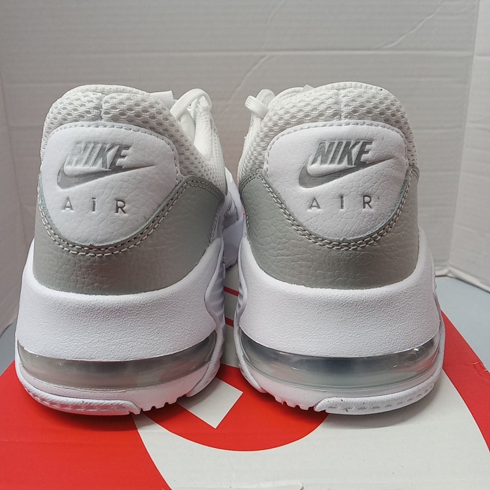 Nike Nike Air Max Excee Women's Size 10 US White Running Shoes Size US 10 / IT 40 - 5 Thumbnail