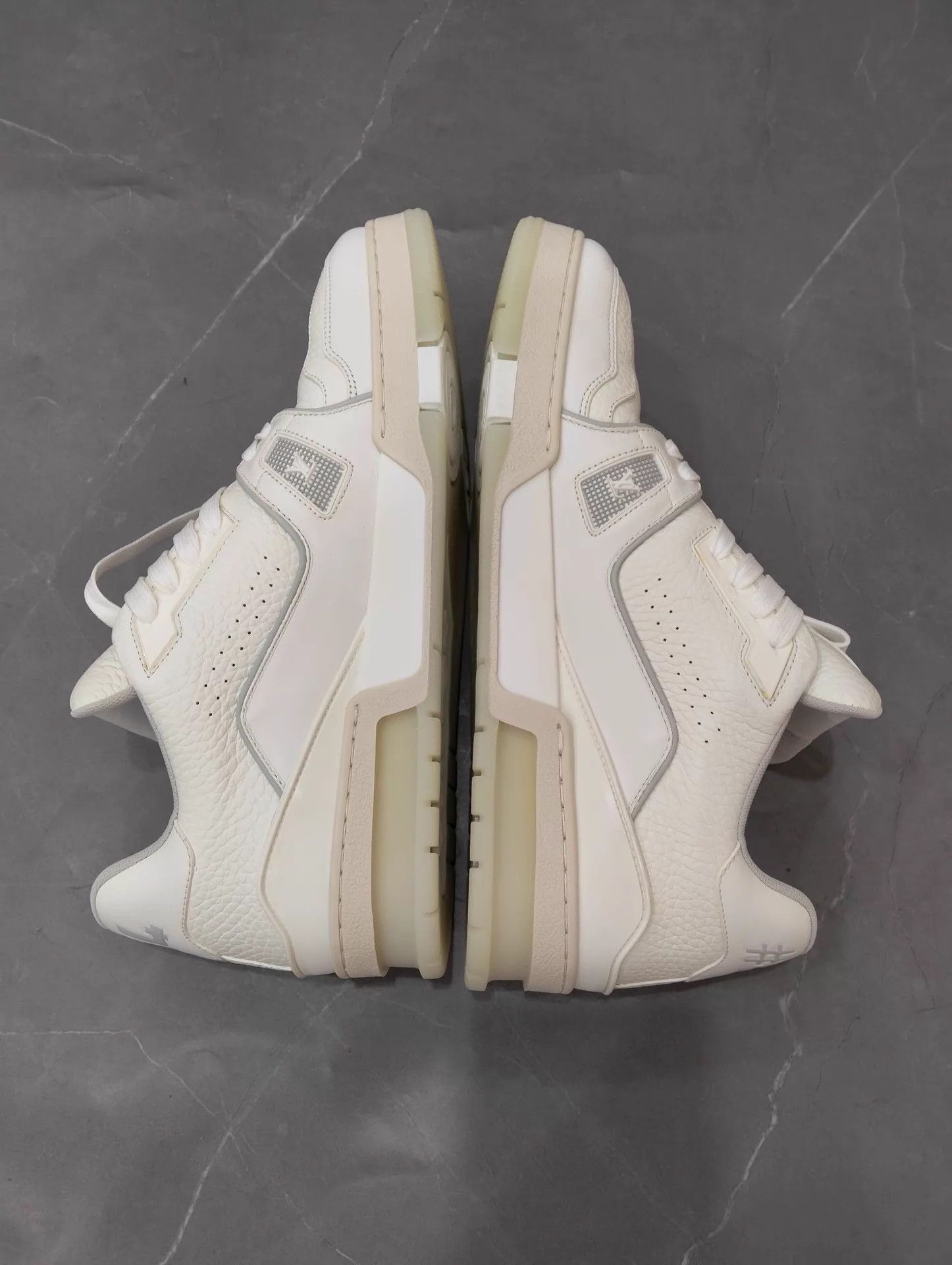 Louis Vuitton LV White Cement Trainer 42.5 95 New Size US 9.5 / EU 42-43 - 2 Thumbnail