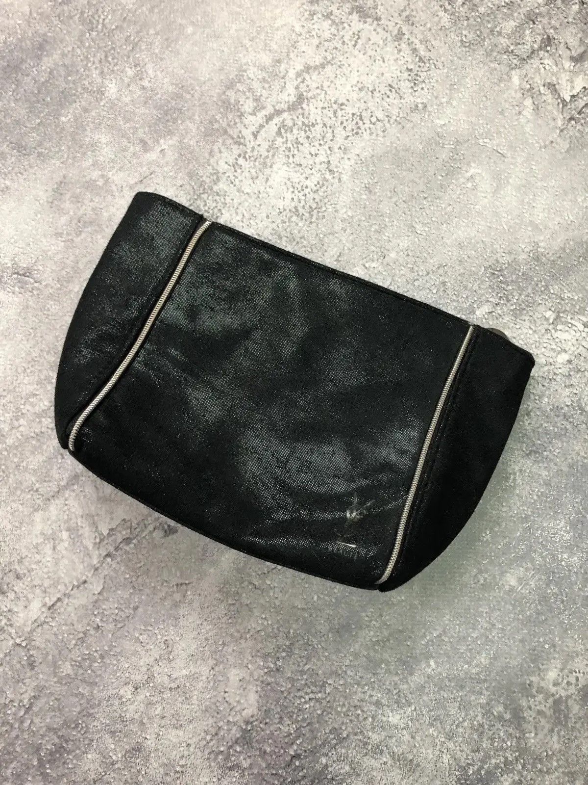 Yves Saint Laurent YVES SAINT LAURENT Vintage Cosmetic Bag Mini Logo Luxury Size ONE SIZE - 1 Thumbnail