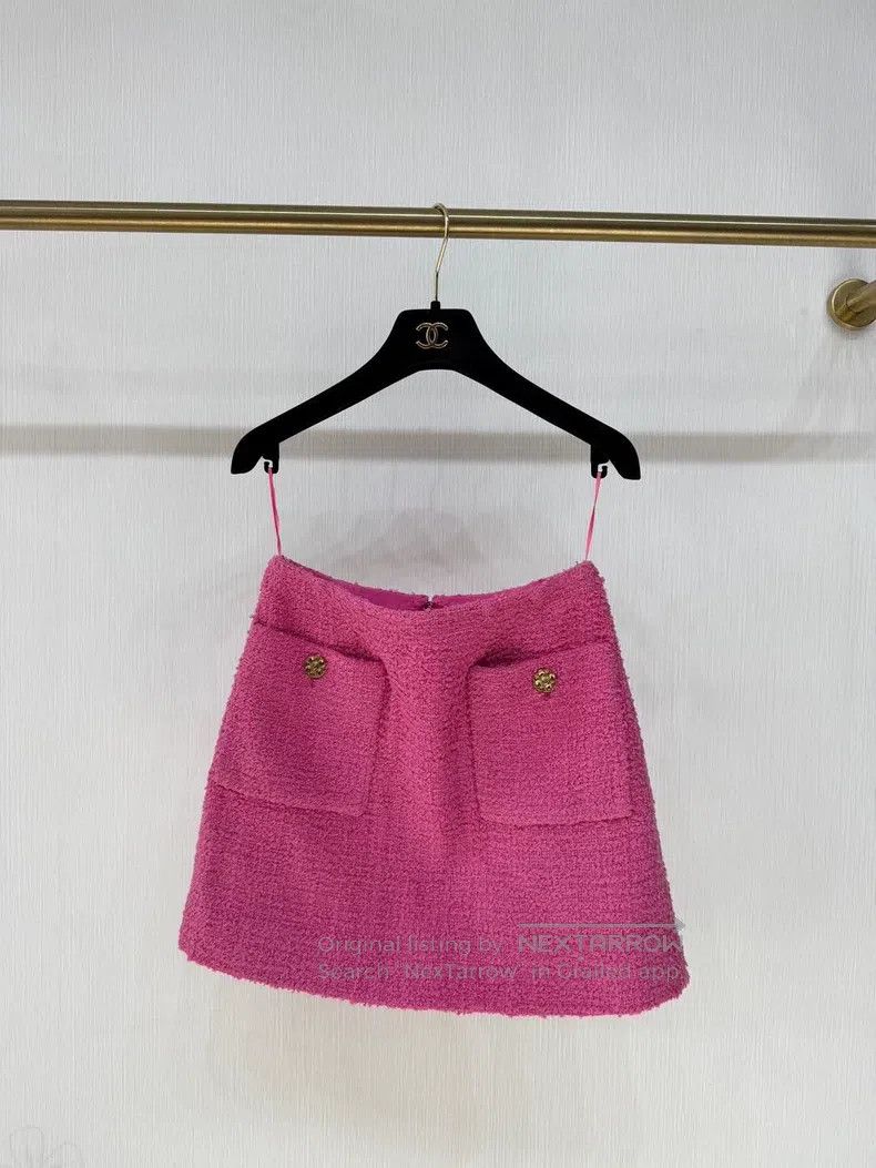 Chanel Chanel 22S pink tweed skirt Size 42" / US 20 - 1 Thumbnail