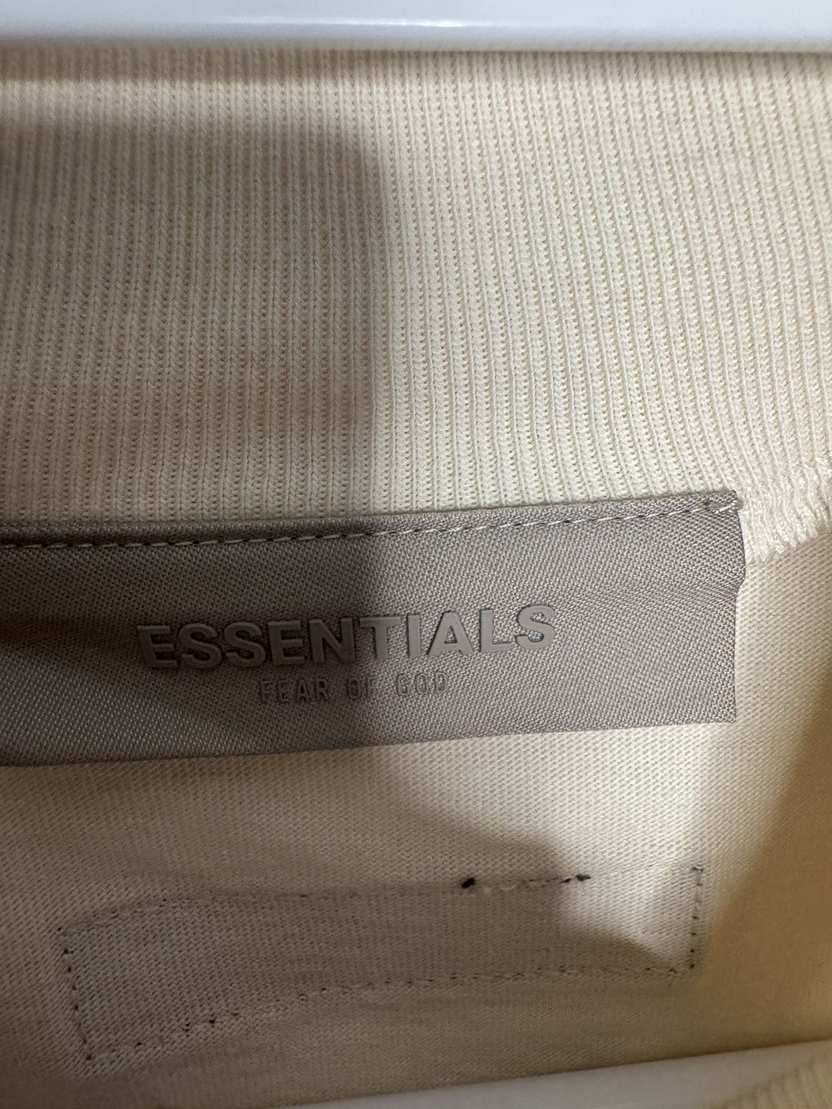 Fear of God Fear of God ESSENTIALS Long sleeve shirt Size US L / EU 52-54 / 3 - 5 Thumbnail