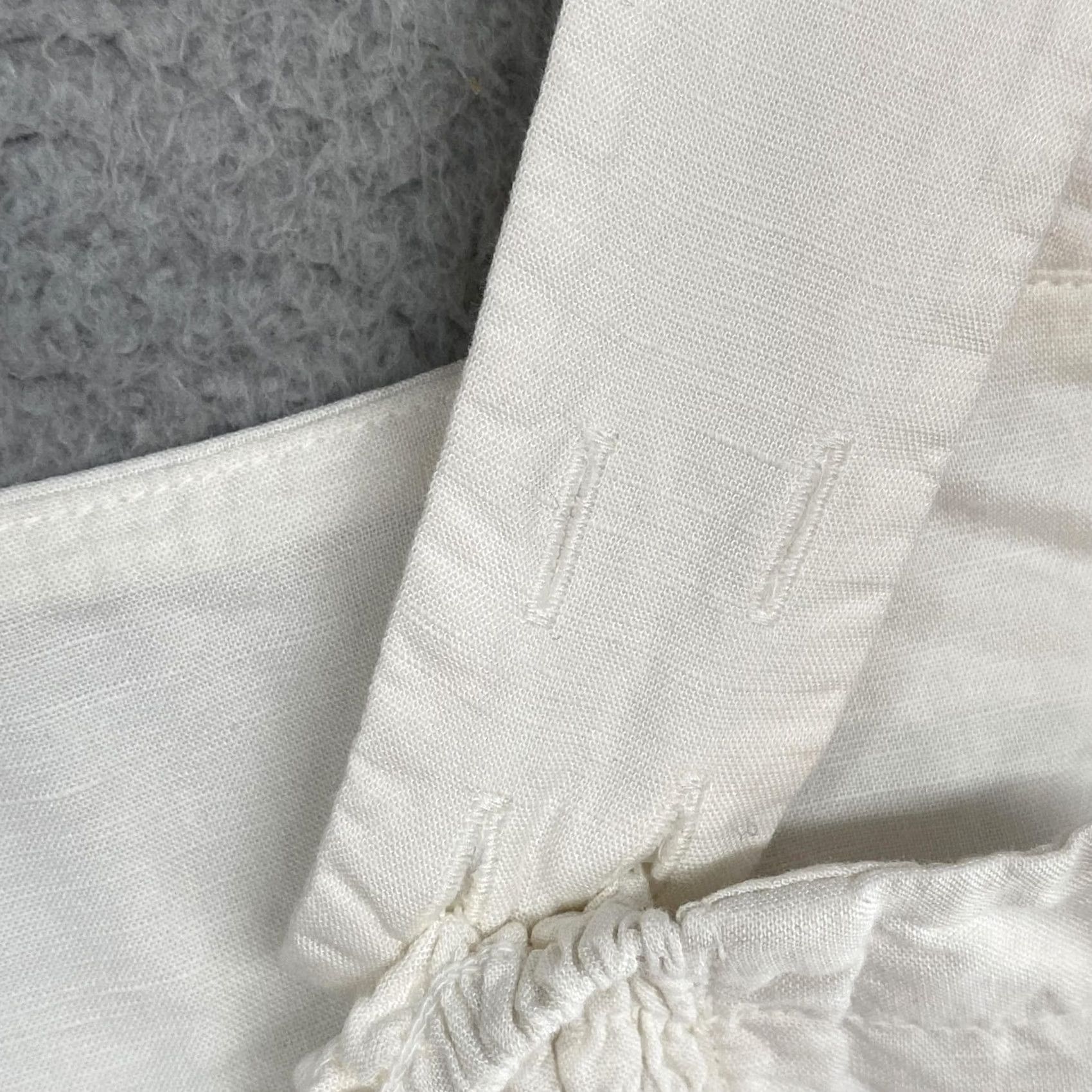 Uniqlo Uniqlo Sundress Womens S White Smocked Square Neck Midi Linen Dress Fit Flare Casual Travel Sleeveless Size S / US 4 / IT 40 - 7 Thumbnail