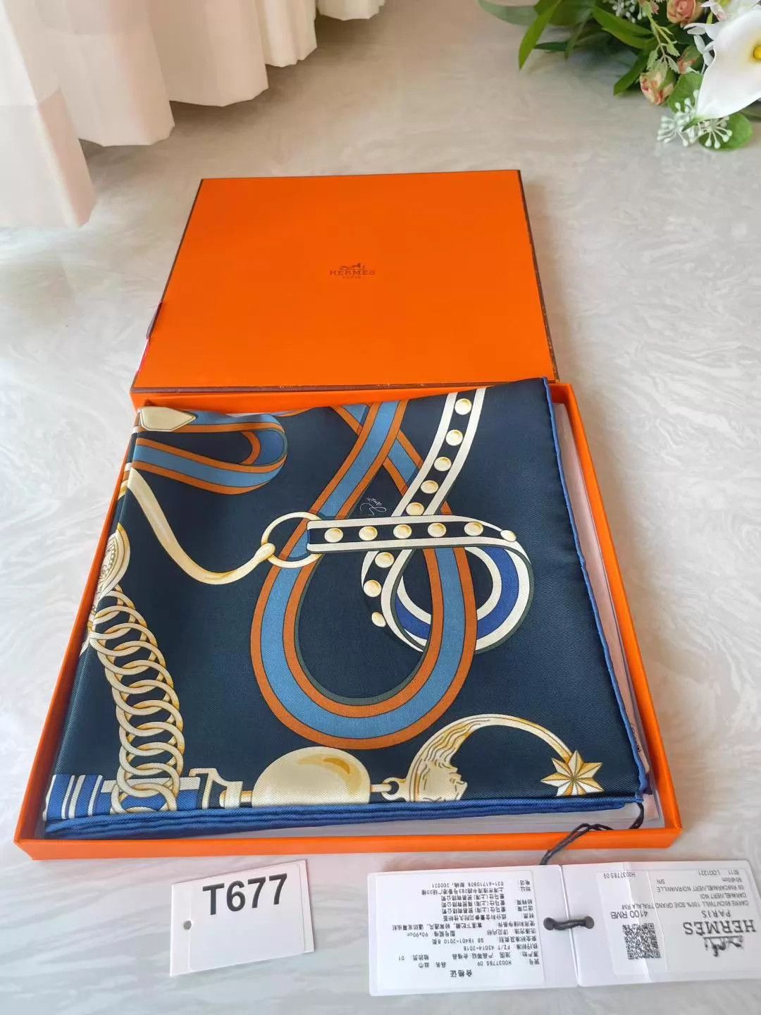 Hermes Hermès 90x90cm Silk Scarf New T677 Size ONE SIZE - 1 Thumbnail