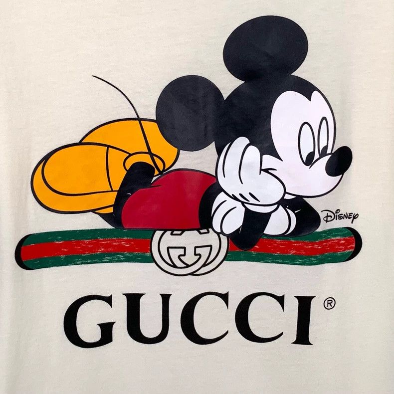 Gucci Gucci Diseney co-branded logo Mickey printed beige round-ne Size US S / EU 44-46 / 1 - 4 Thumbnail