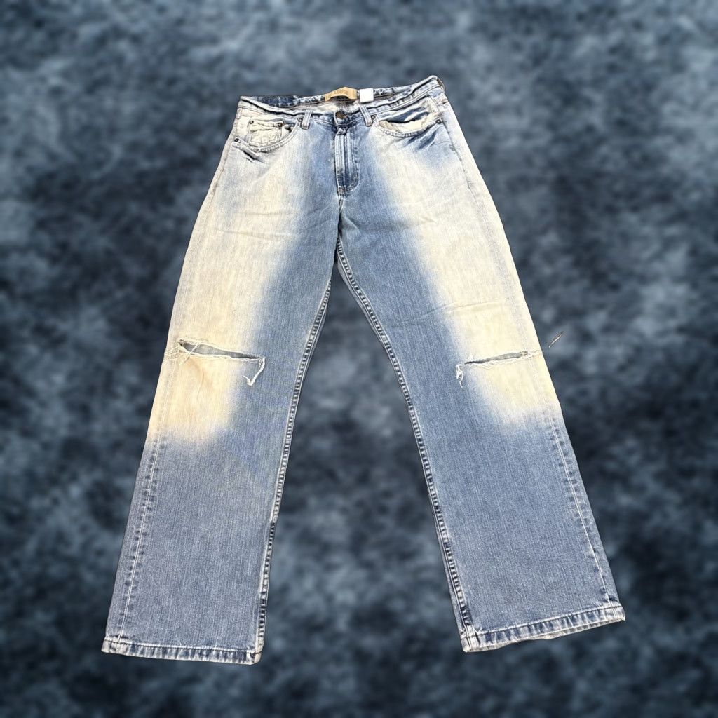 Old Navy VINTAGE Old Navy Jeans Mens 32x30 Distressed Acid Wash Blue Wide-Leg 90s Mens Size US 32 / EU 48 - 1 Thumbnail