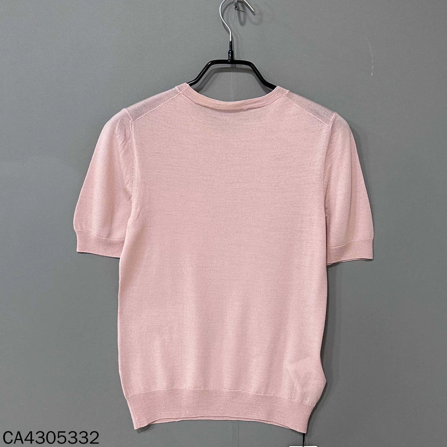 Prada PRADA Pink Triangle Logo T-Shirt 98% New Size 38 Size S / US 4 / IT 40 - 3 Thumbnail