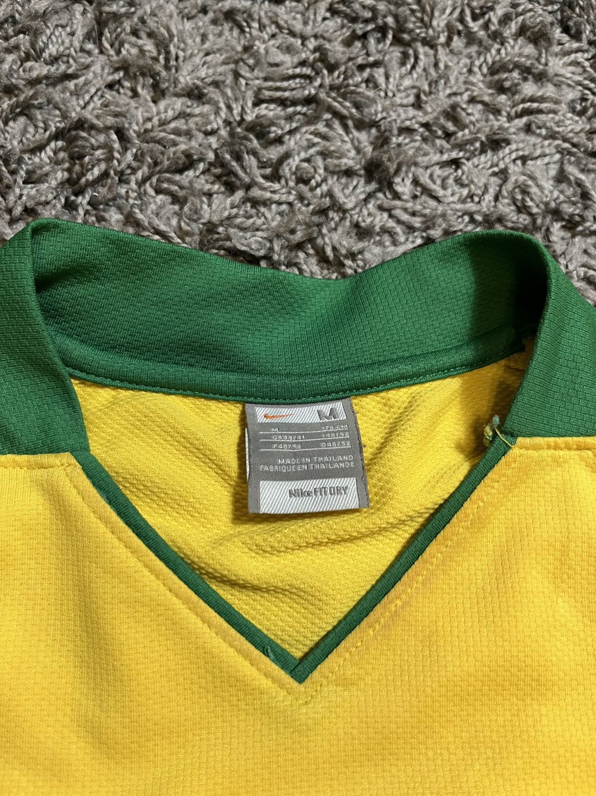 Nike NIKE TOTAL 90 BRAZIL FOOTBALL STYLE POLYESTER T-SHIRT Size US M / EU 48-50 / 2 - 4 Thumbnail