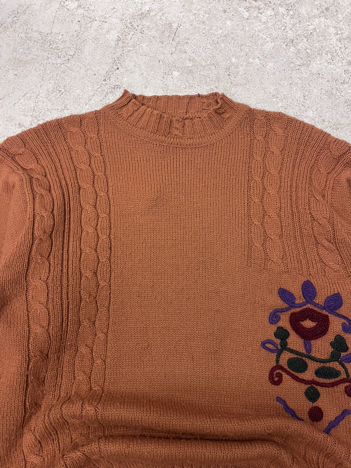 Vintage Vintage burnt orange flower knit sweater Size L / US 10 / IT 46 - 1 Thumbnail