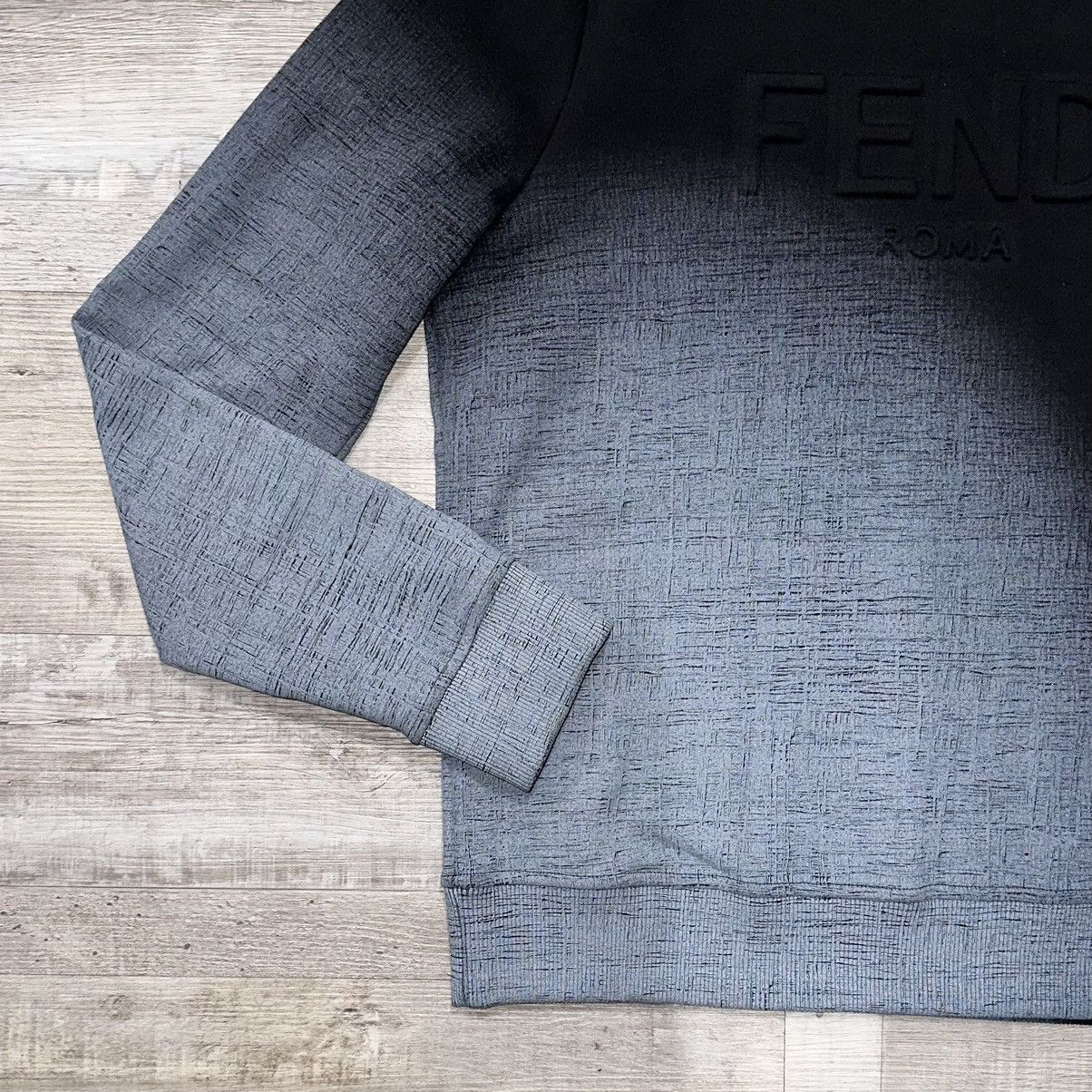 Fendi FENDI BLACK GREY OMBRÉ LOGO EMBOSSED PULLOVER SWEATER SIZE S Size US S / EU 44-46 / 1 - 3 Thumbnail