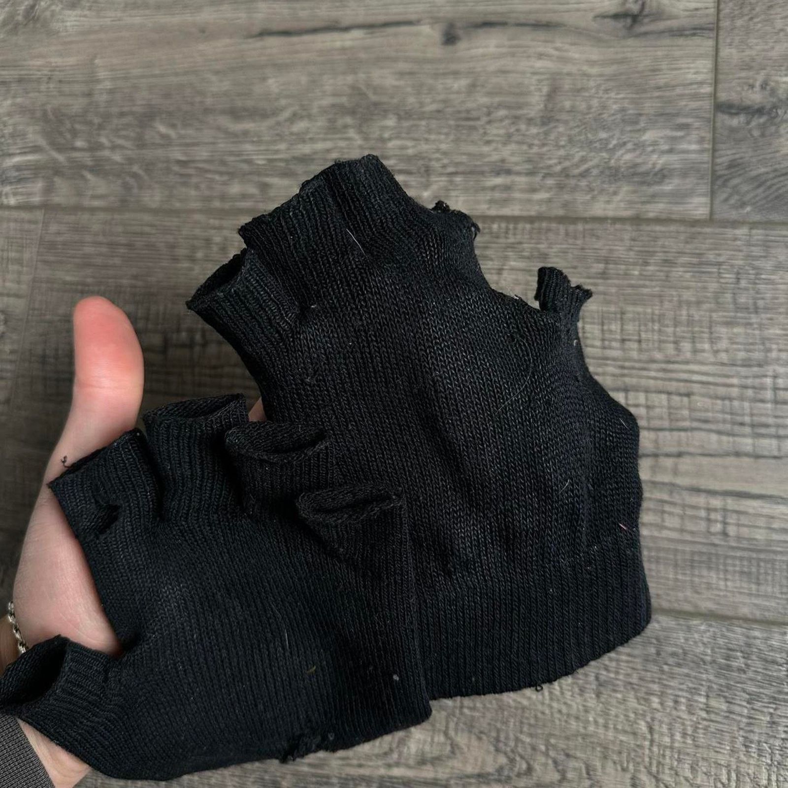 Vintage Vintage 00s Disturbed Rock Metal Punk Band Fingerless Gloves Size ONE SIZE - 6 Thumbnail