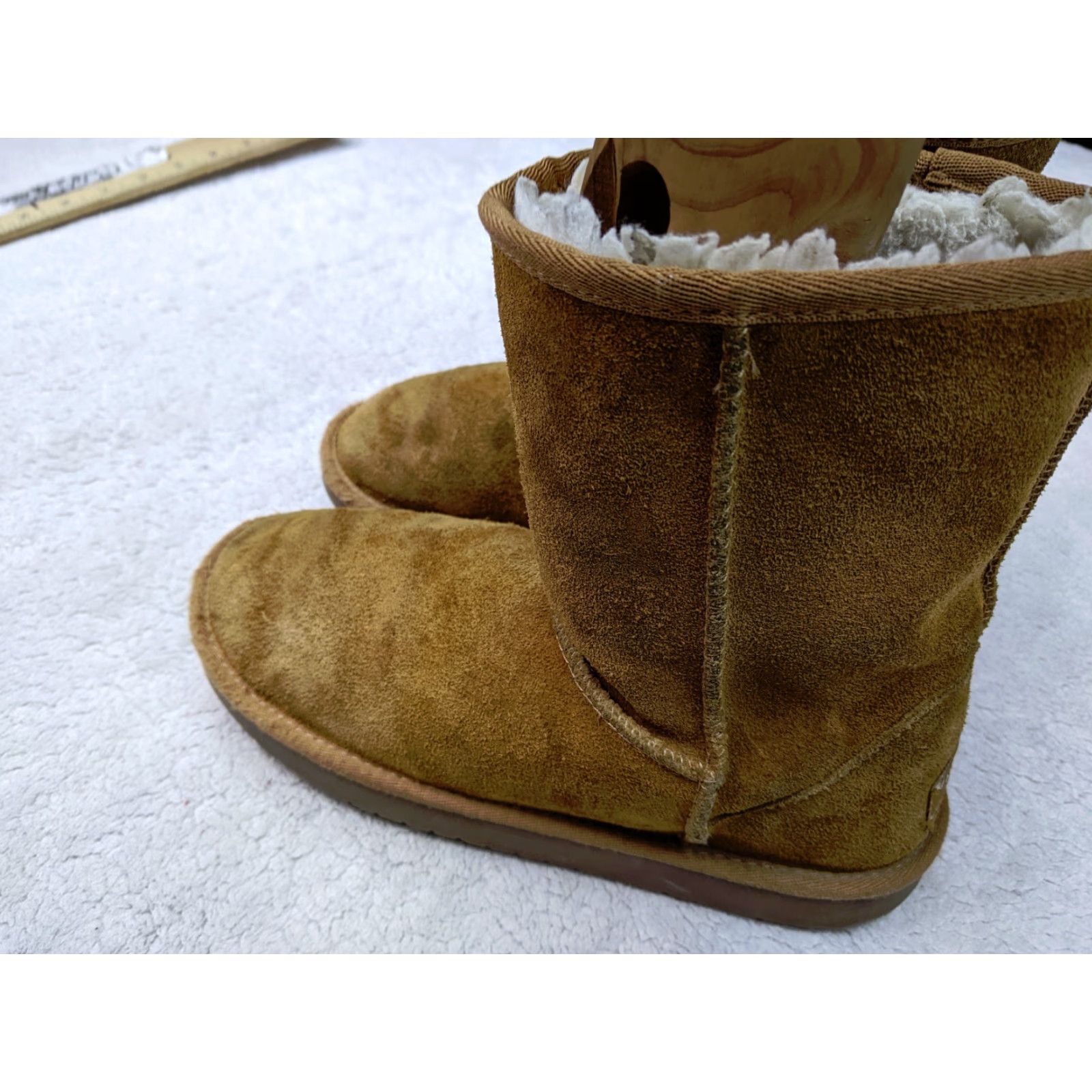 Ugg VINTAGE Koolaburra by UGG Koola Short Boots Womens 3 35 Beige Suede Sherpa Boots Winter Snow Womens Shoes Size 26" / US 2 / IT 38 - 3 Thumbnail