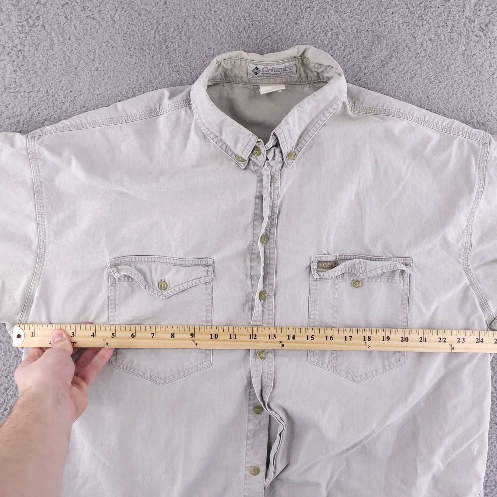 Vintage VINTAGE Columbia Shirt Mens XL Gray Chore Button-Up Short Sleeve Collared Family of Words? Size US XL / EU 56 / 4 - 6 Thumbnail