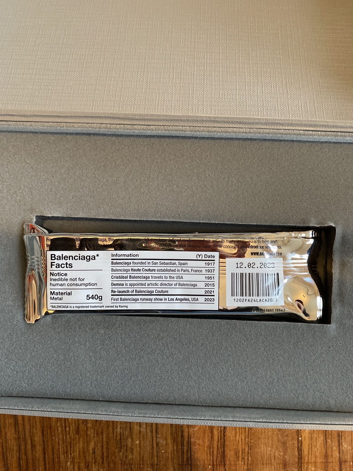 Balenciaga Balenciaga energy bar FW 24 Los Angeles show invite Size ONE SIZE - 2 Thumbnail