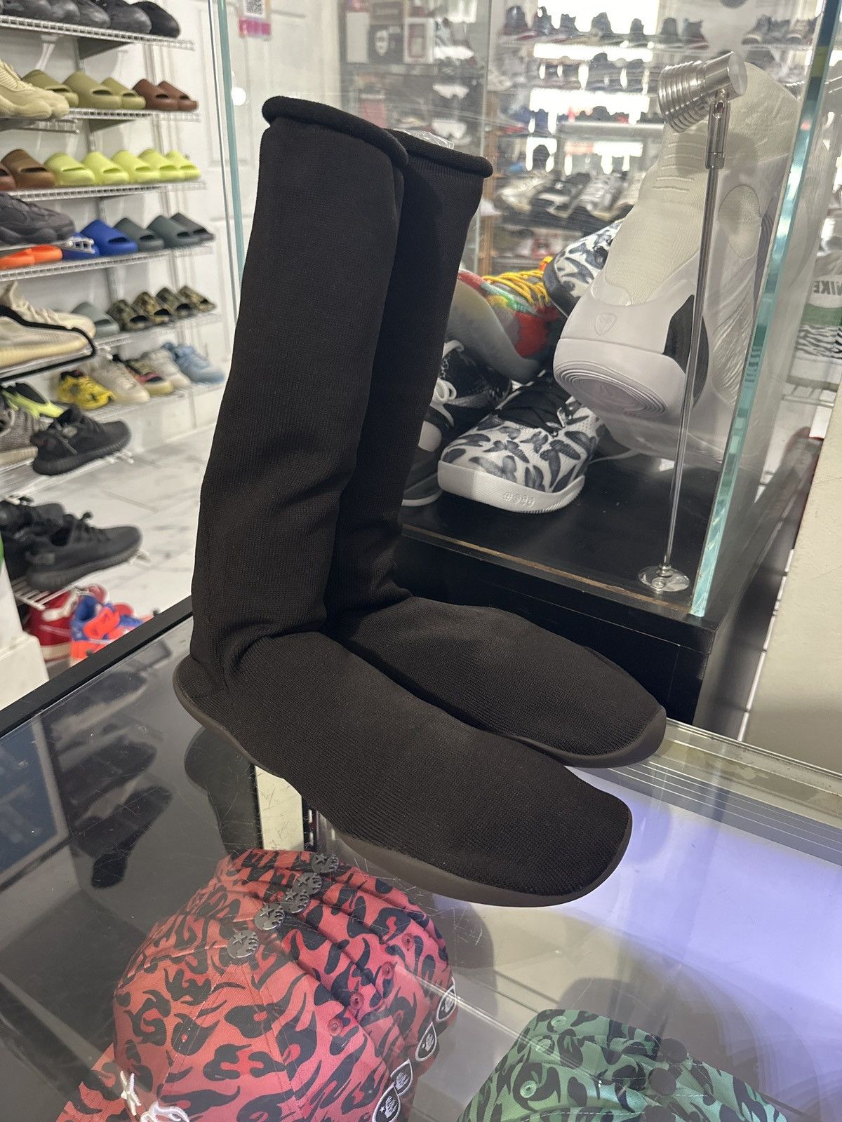 Yeezy Yeezy PODYeezy POD Size US 10 / EU 43 - 1 Thumbnail