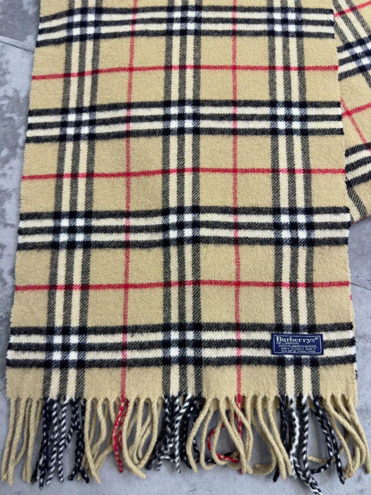 Burberry Burberrys Lambswool Check Scarf Scotland Classic 190x33 Size ONE SIZE - 5 Thumbnail