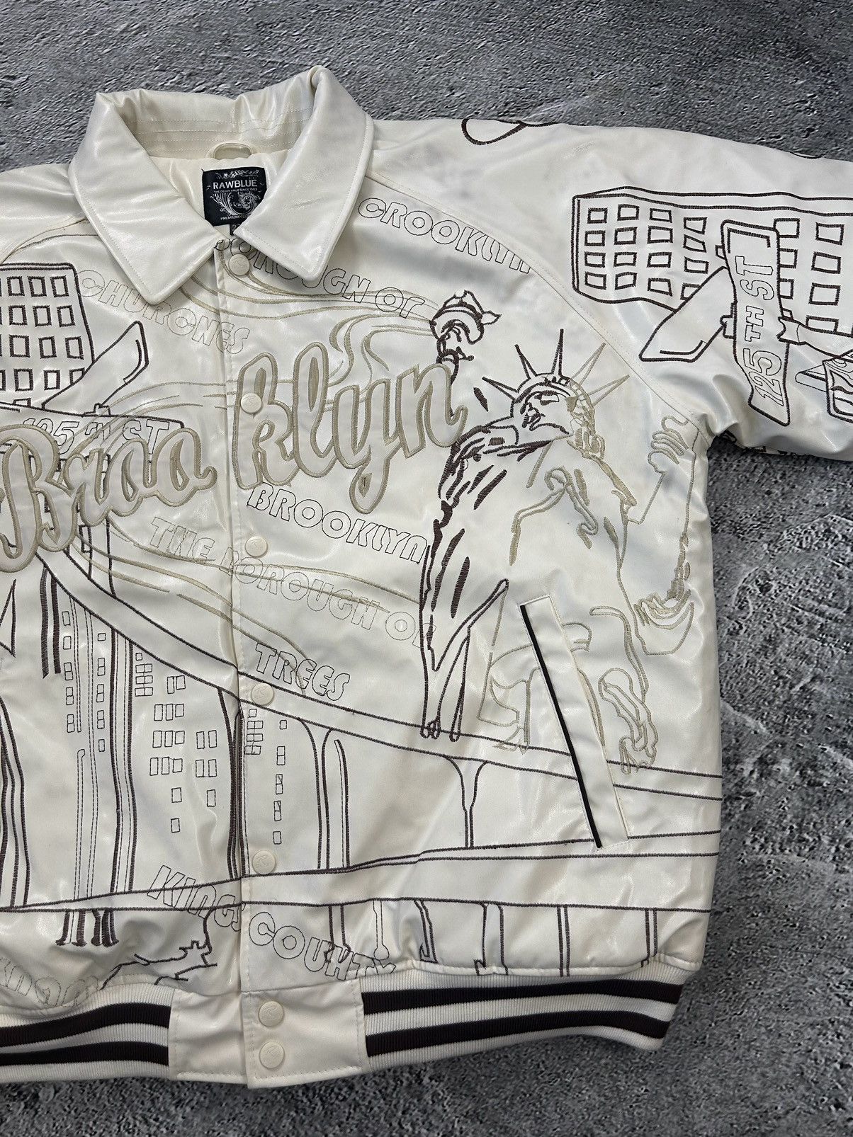 Vintage Raw Blue vintage white bomber jacket Brooklyn New York Size US XXL / EU 58 / 5 - 7 Thumbnail