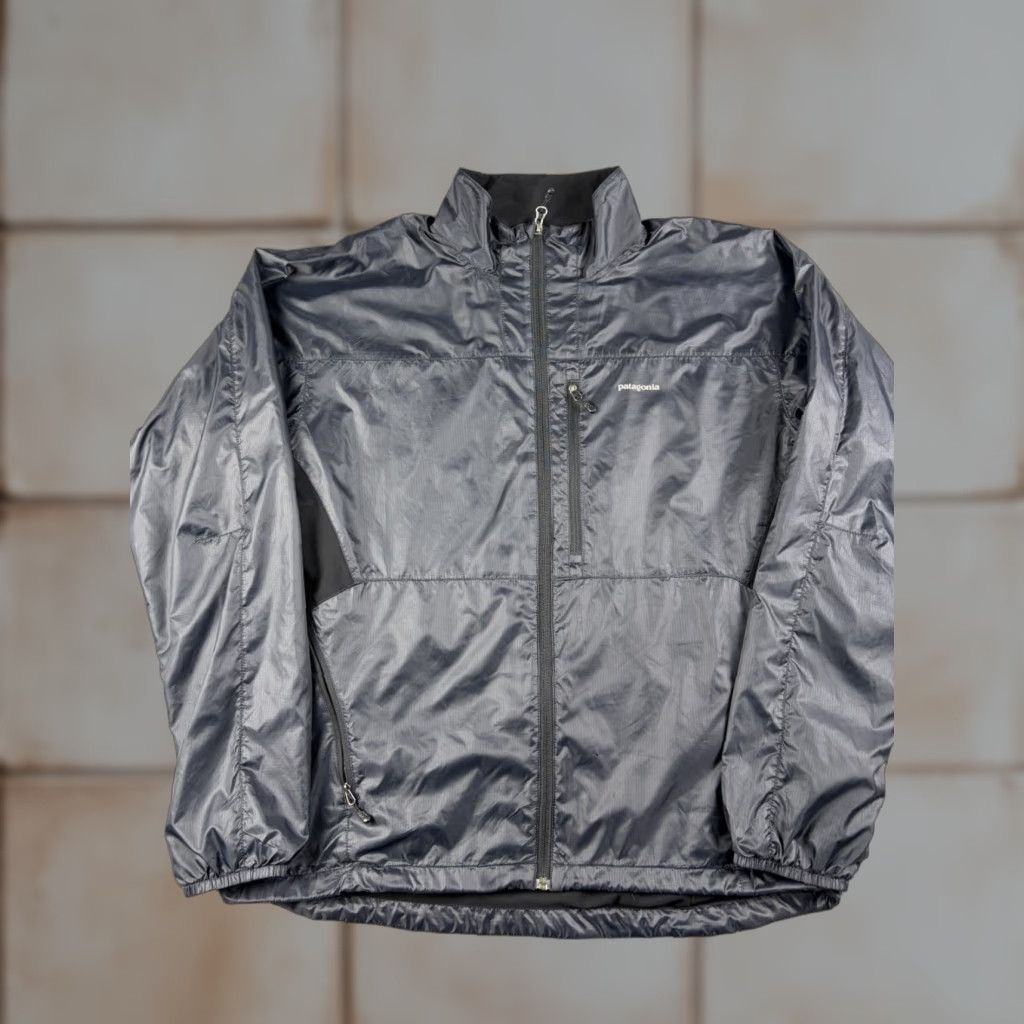 Patagonia Patagonia Jacket Men L Black Full Zip Windbreaker Outdoor Hiking Outdoorwear L Mens Size US L / EU 52-54 / 3 - 1 Thumbnail