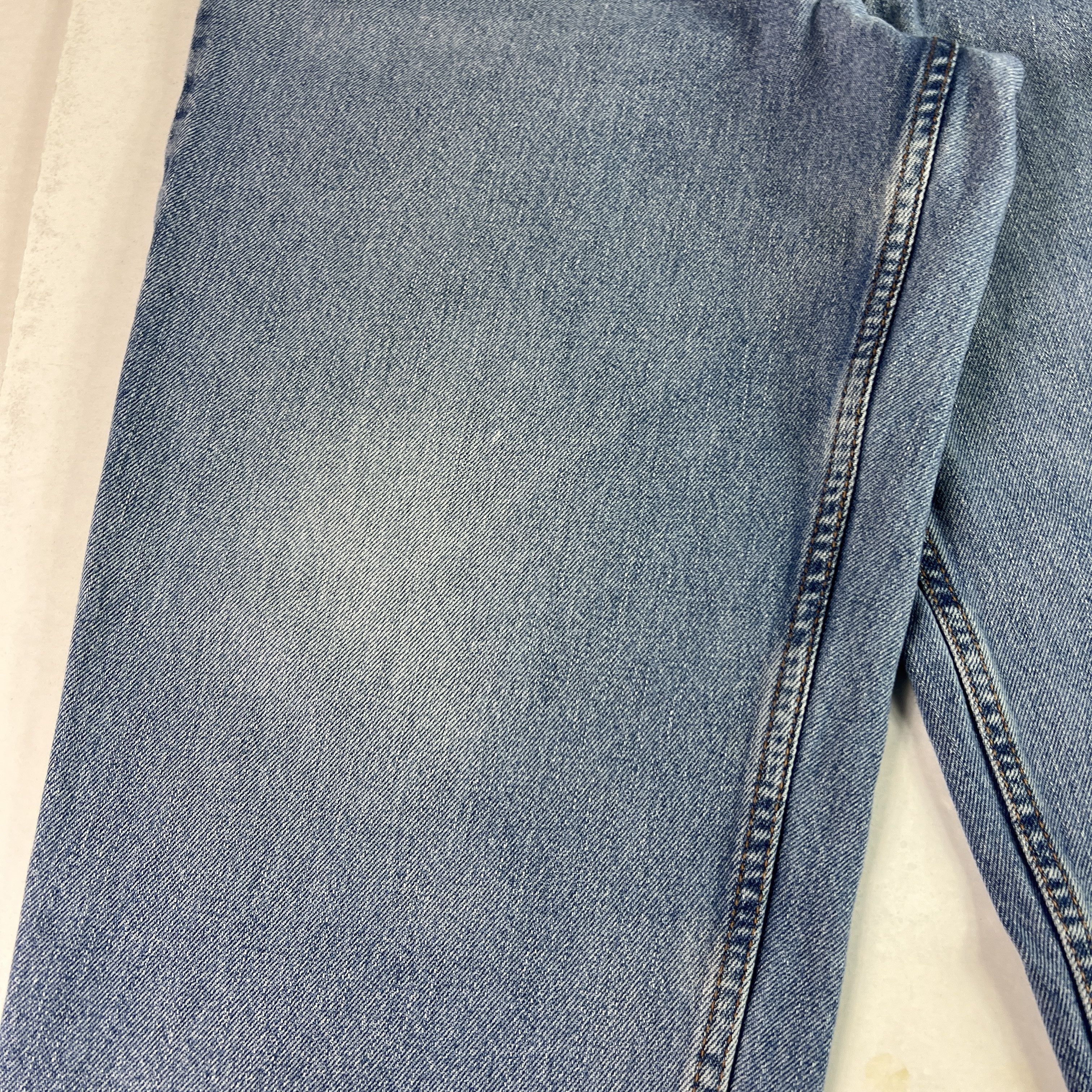 Levi's Y2K Levi's Jeans 560 Comfort Loose Fit Tapered Blue Denim Size US 34 / EU 50 - 3 Thumbnail