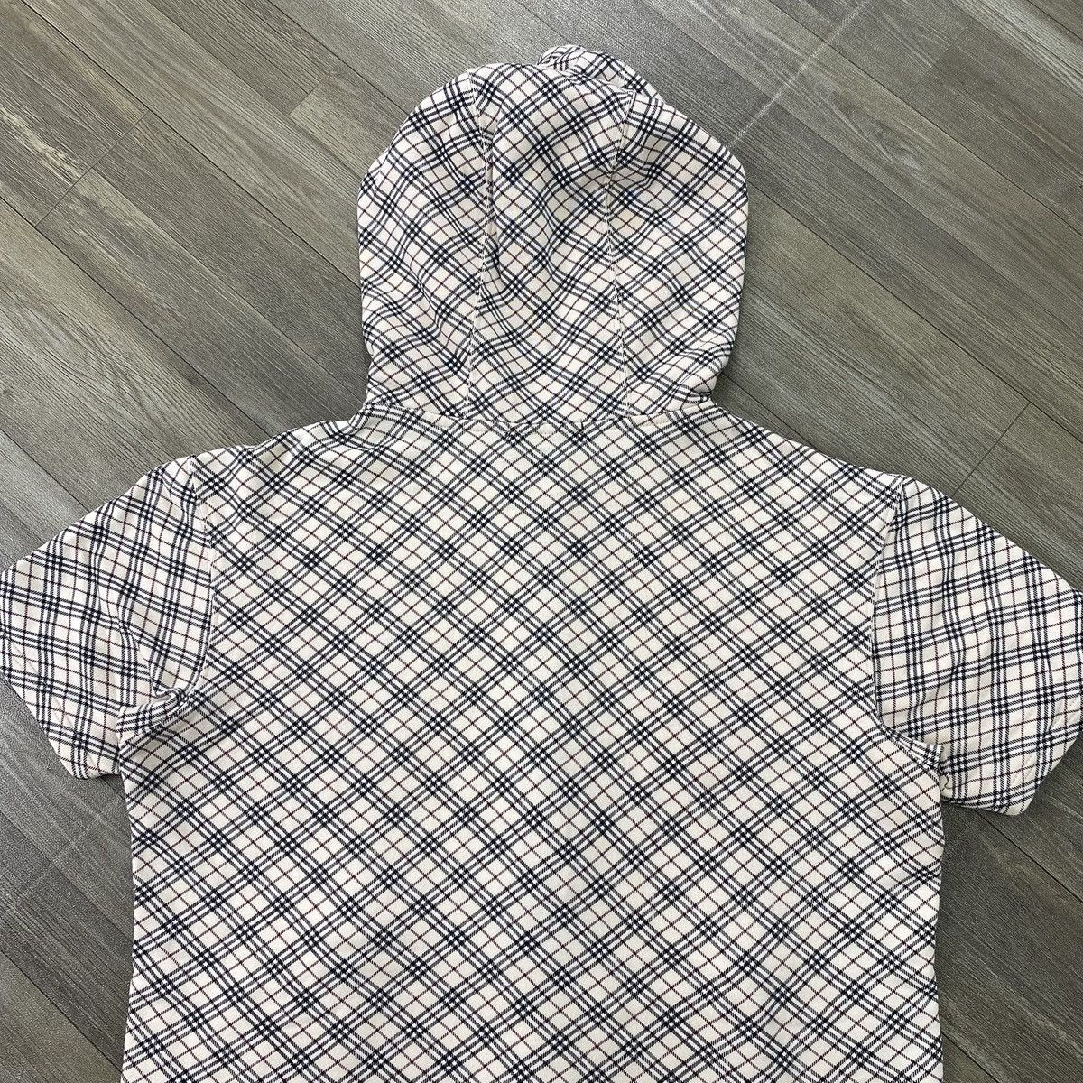 Burberry Burberry London Nova Check Plaid Short Zip Hoodie Luxury Size S / US 4 / IT 40 - 15 Thumbnail