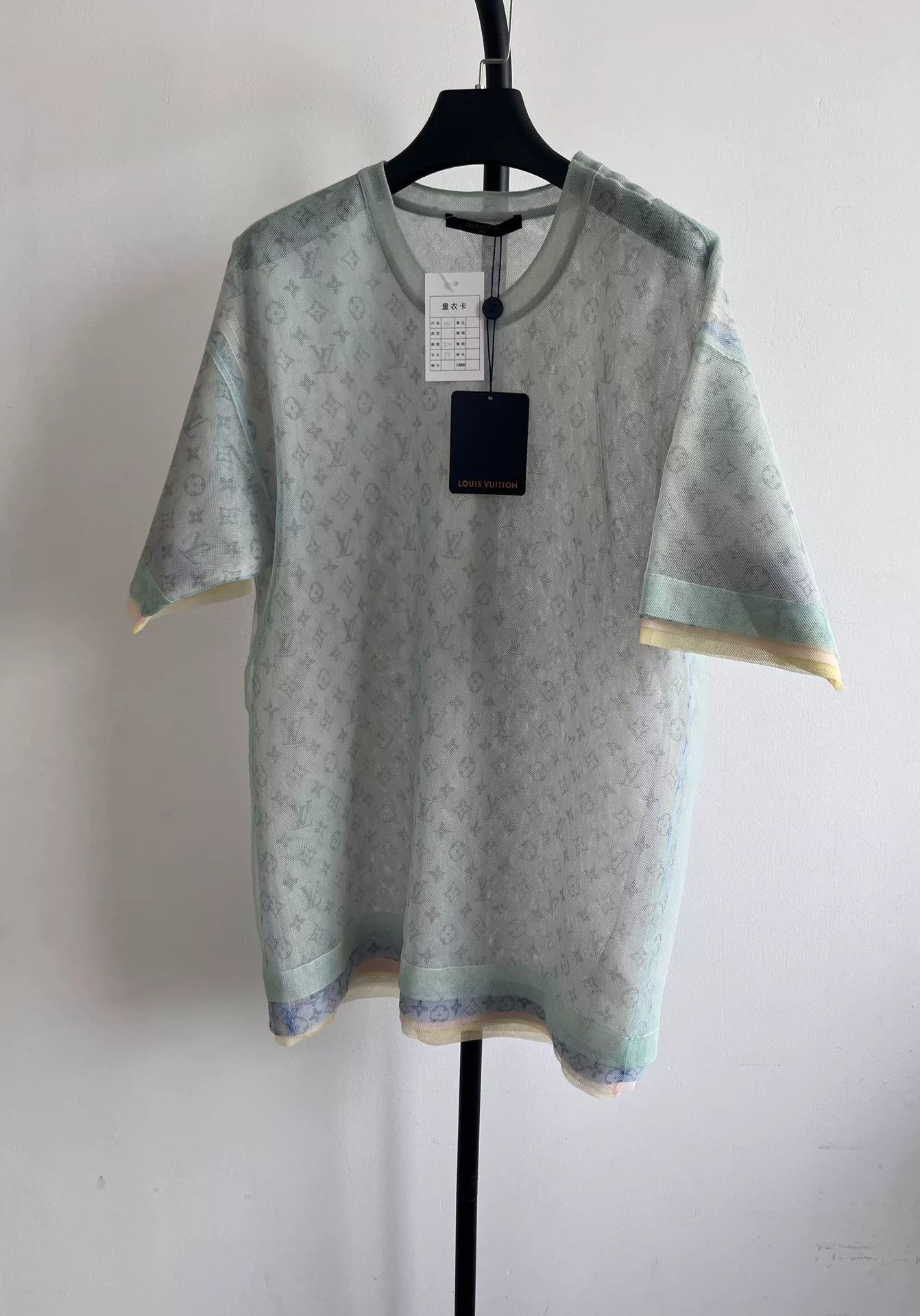 Louis Vuitton Louis Vuitton Silk Organza Crew Neck T-Shirt Size US XS / EU 42 / 0 - 1 Thumbnail