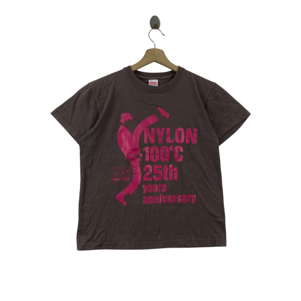 Other NYLON 100°C 25th ANNIVERSARY Logo Print Brown Short Sleeve Size US S / EU 44-46 / 1 - 1 Thumbnail