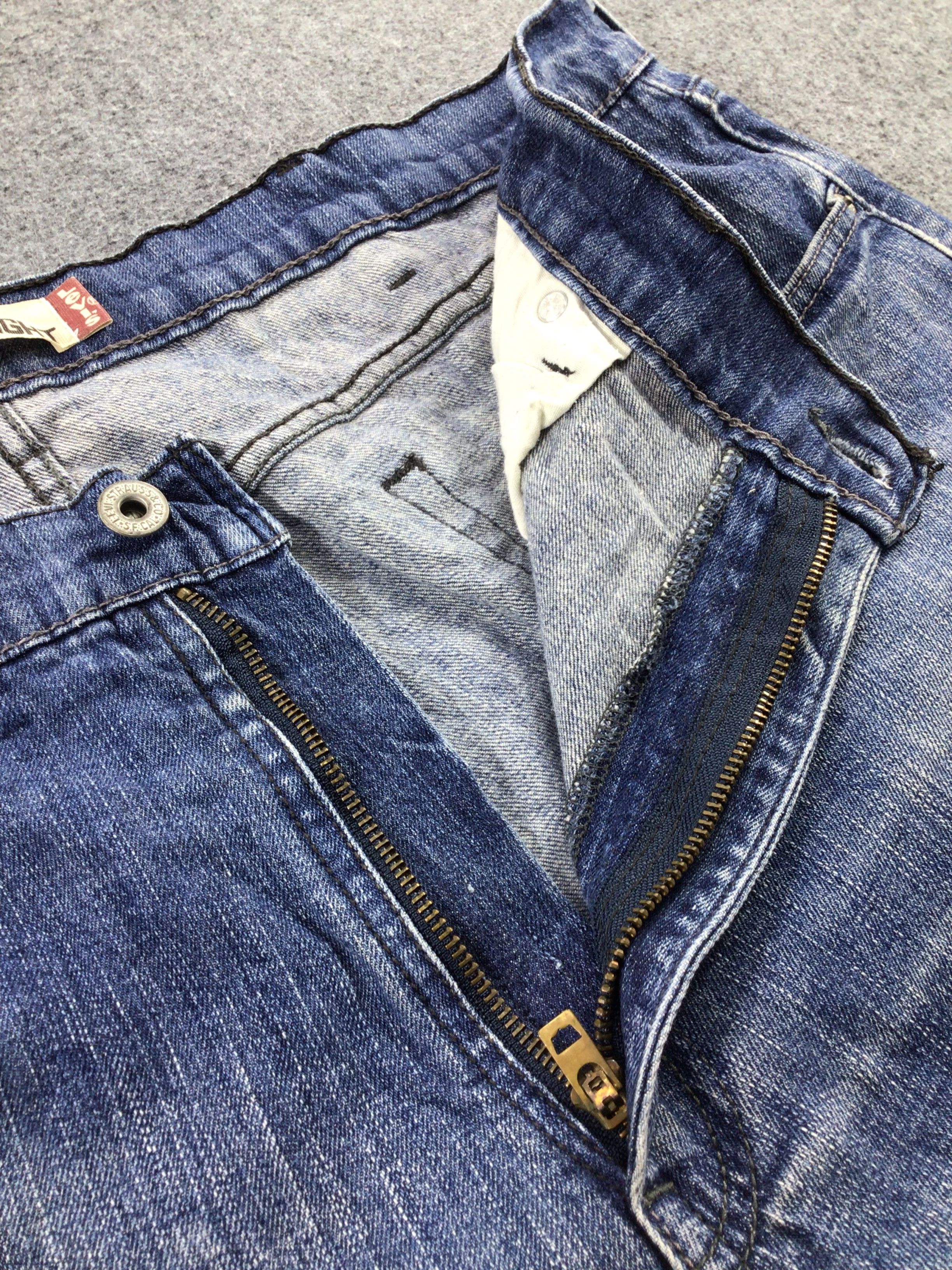 Levi's Vintage Levis 559 Jeans -J833 Size US 41 - 9 Thumbnail