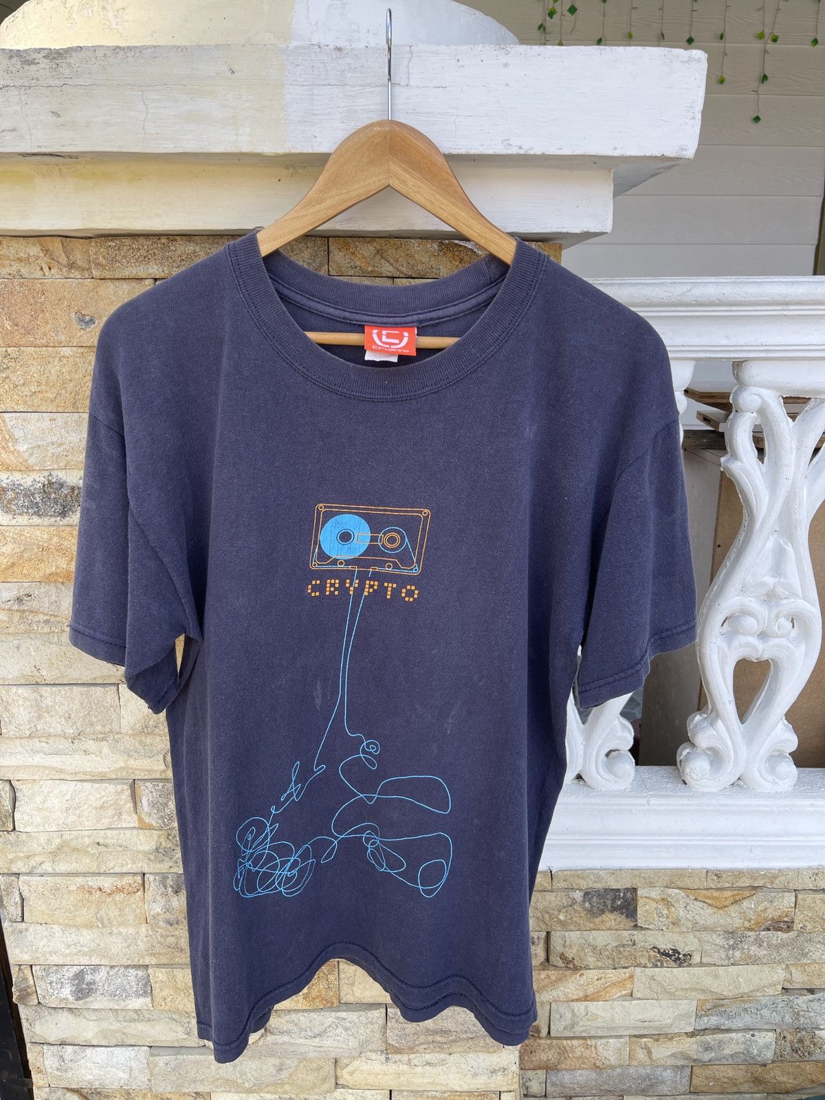 Last Drop Rare Vintage CRYPTO Skateboard Sun Faded Tee