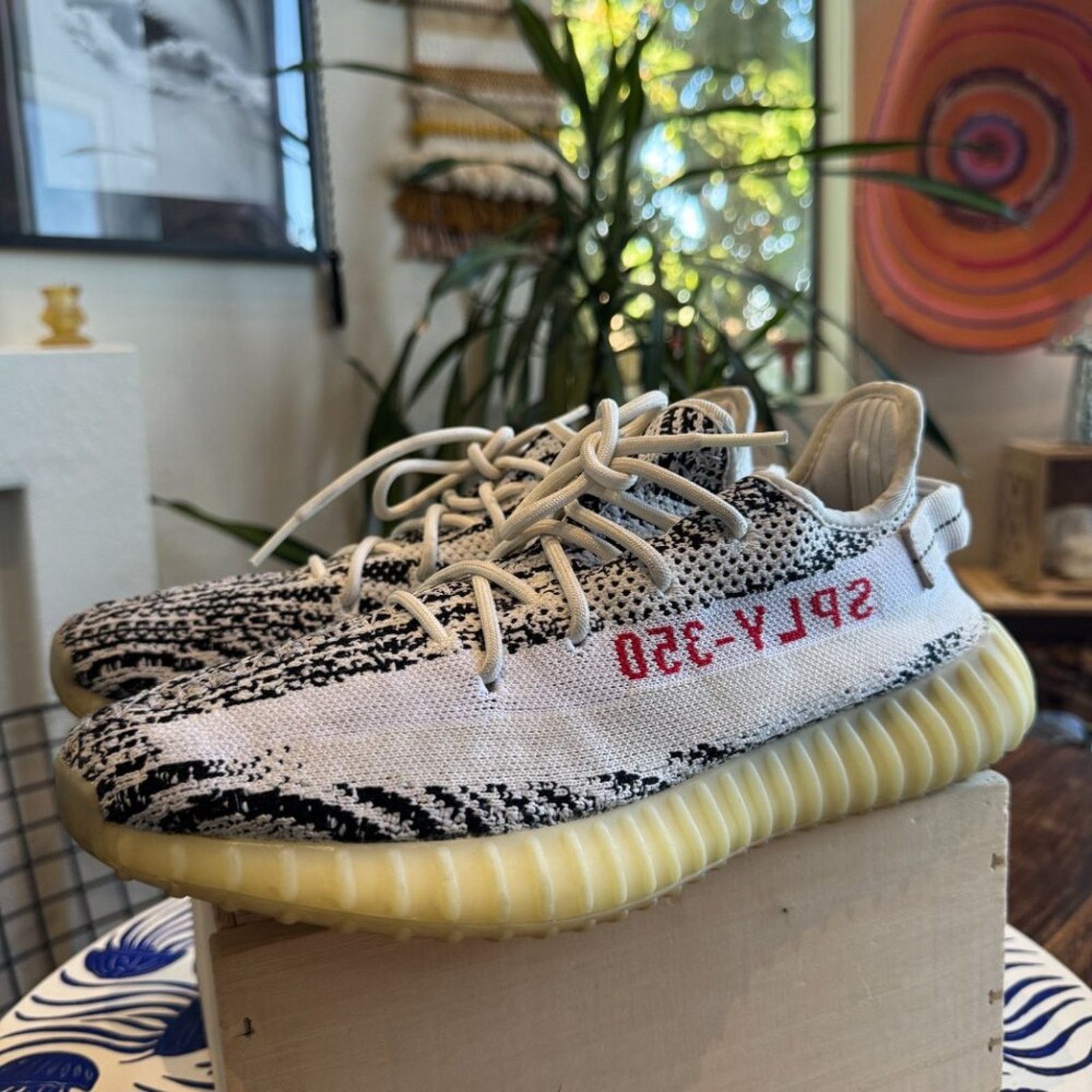 Adidas Adidas Yeezy Boost 350 V2 “Zebra,” Men’s 10.5 with Box Size US 10.5 / EU 43-44 - 3 Thumbnail