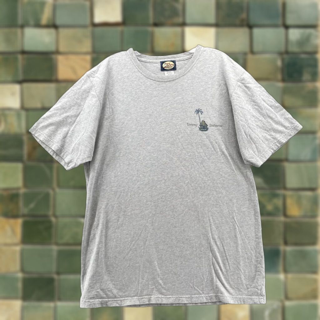 Tommy Bahama VINTAGE Tommy Bahama T-Shirt S/M Gray Relax Tiki Palm Made in USA Shirt Mens Gray Palm Tree Graphic Print 70s 80s 90s Coastal Beach Vintage Tom... Size US S / EU 44-46 / 1 - 1 Thumbnail