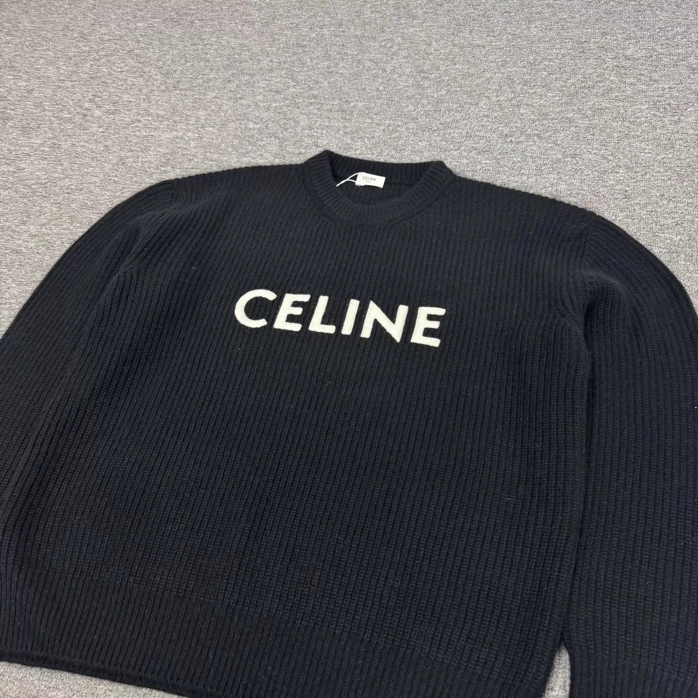 Celine Celine Oversized Logo Knit Sweater S 99 New Size S / US 4 / IT 40 - 3 Thumbnail