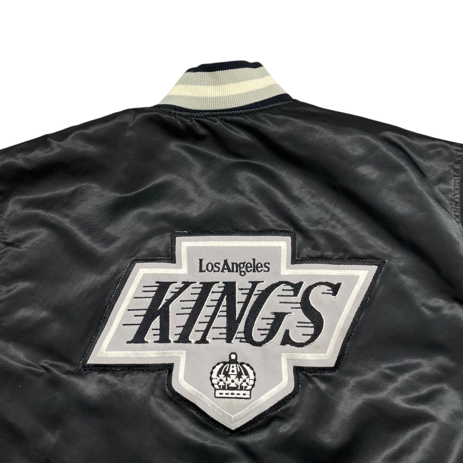 NHL VTG 90s LOS ANGELES KINGS STARTER SATIN BOMBER JACKET L Size US L / EU 52-54 / 3 - 3 Thumbnail
