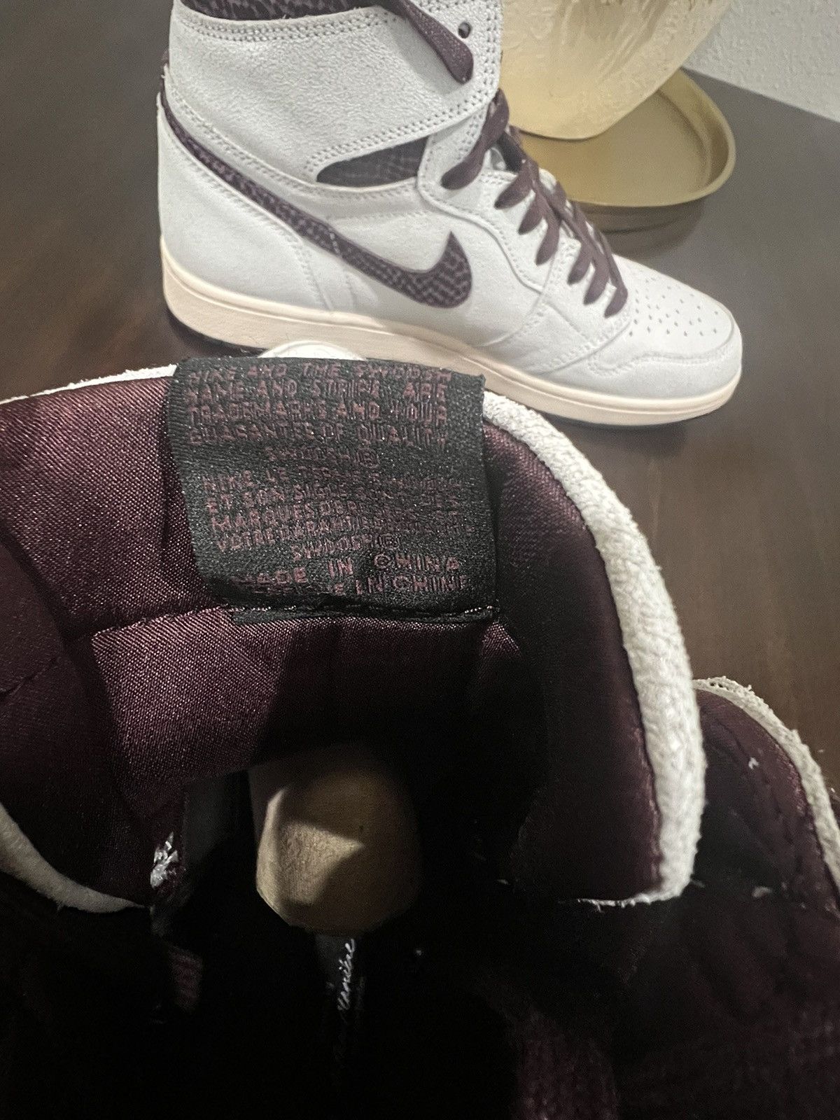A Ma Maniere × Jordan Brand × Nike Air Jordan 1 Retro High OG A Ma Maniére Size US 12 / EU 45 - 6 Thumbnail